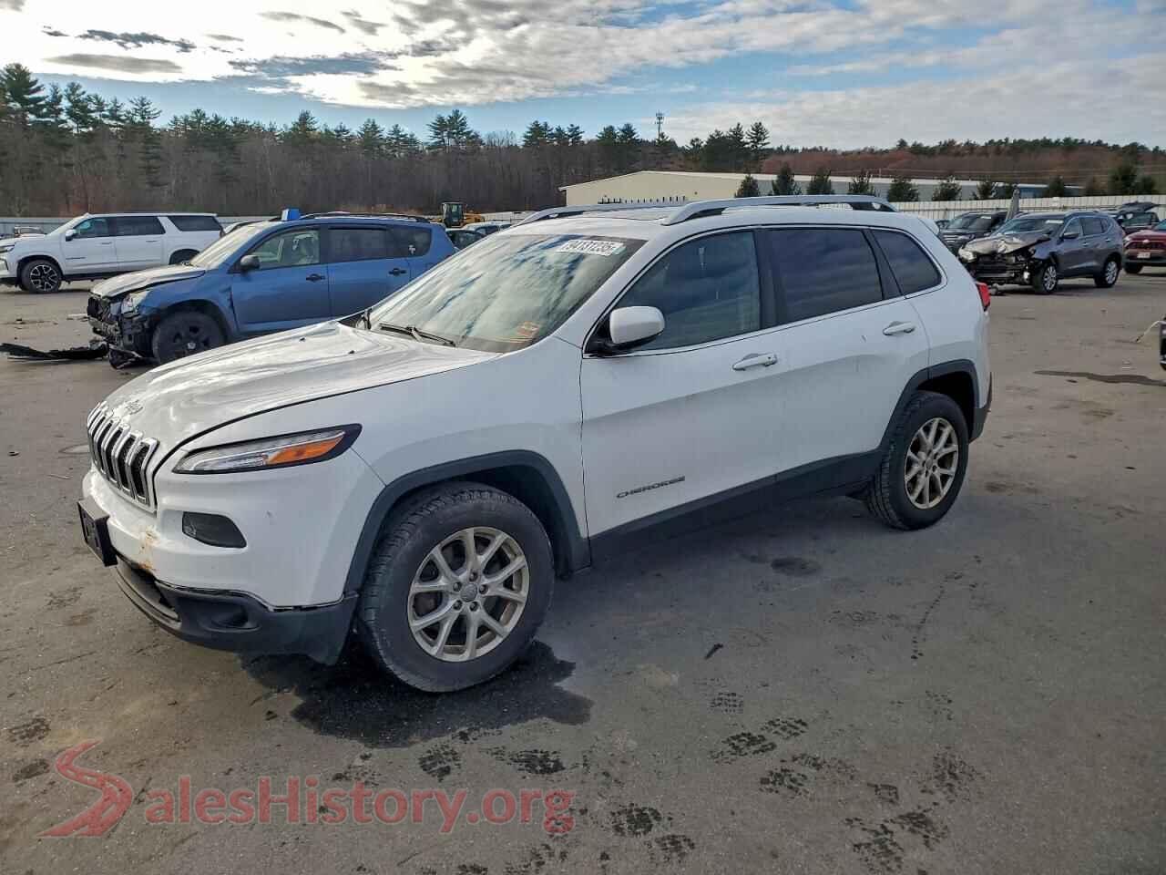 2015 JEEP GRAND CHER — VIN 1C4PJMCS9FW777184