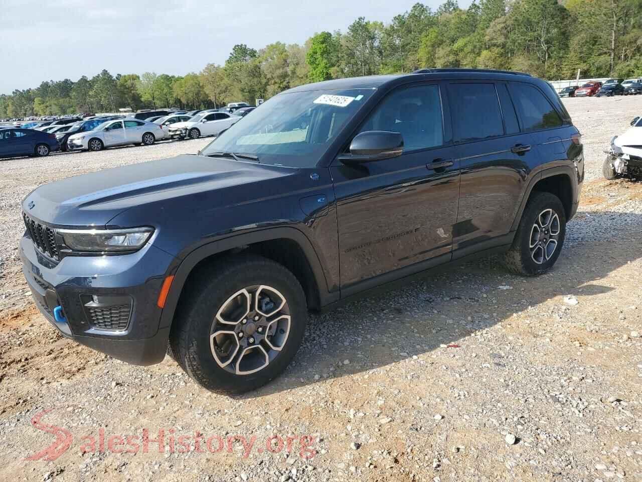 2022 JEEP GRAND CHER — VIN 1C4RJYC69N8760360