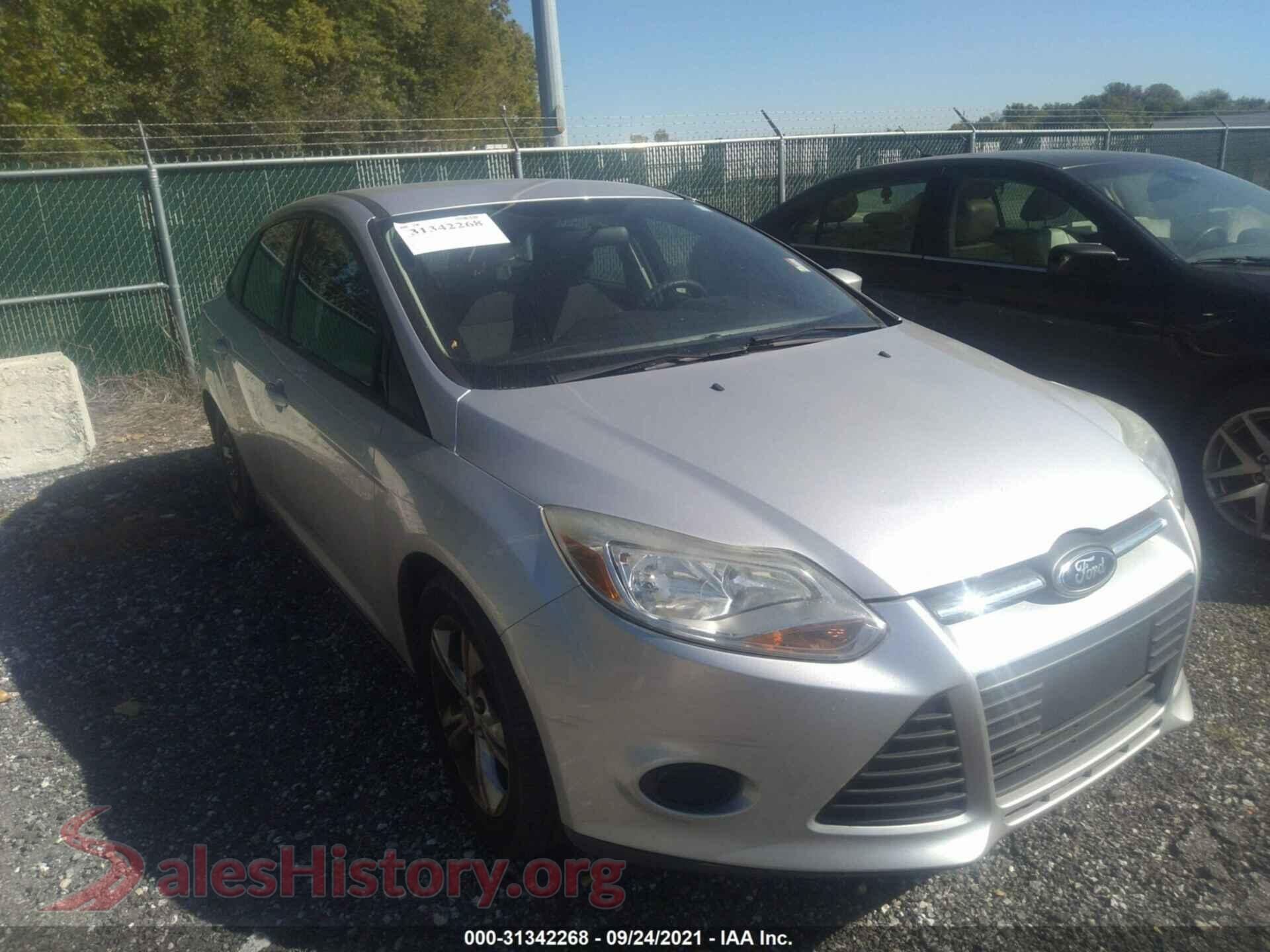 2014 FORD FOCUS — VIN 1FADP3F20EL182060