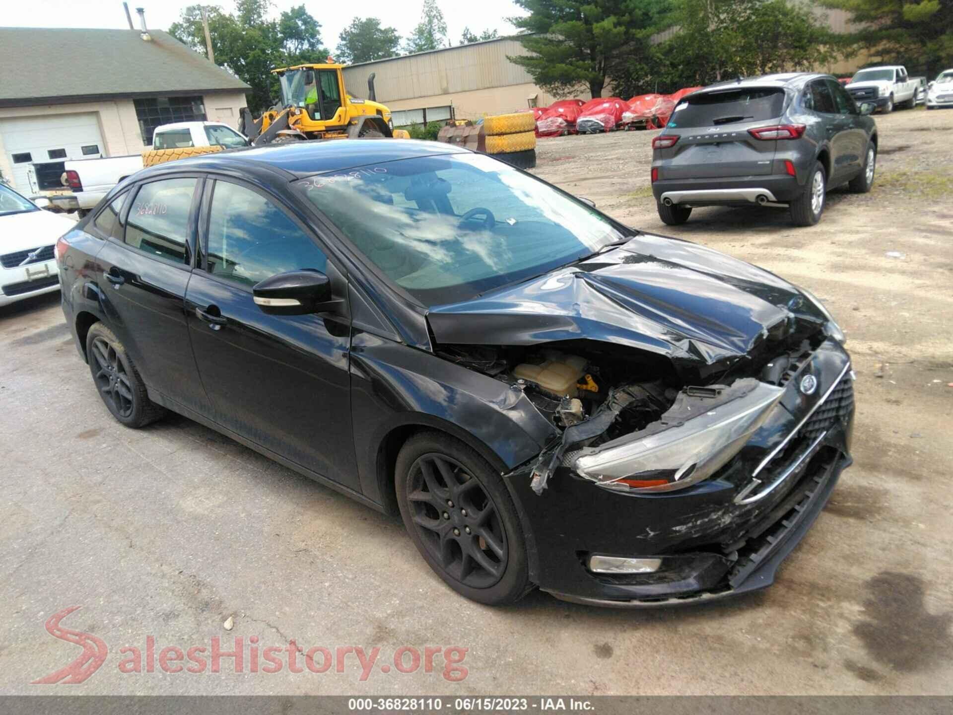 2016 FORD FOCUS — VIN 1FADP3F20GL400873