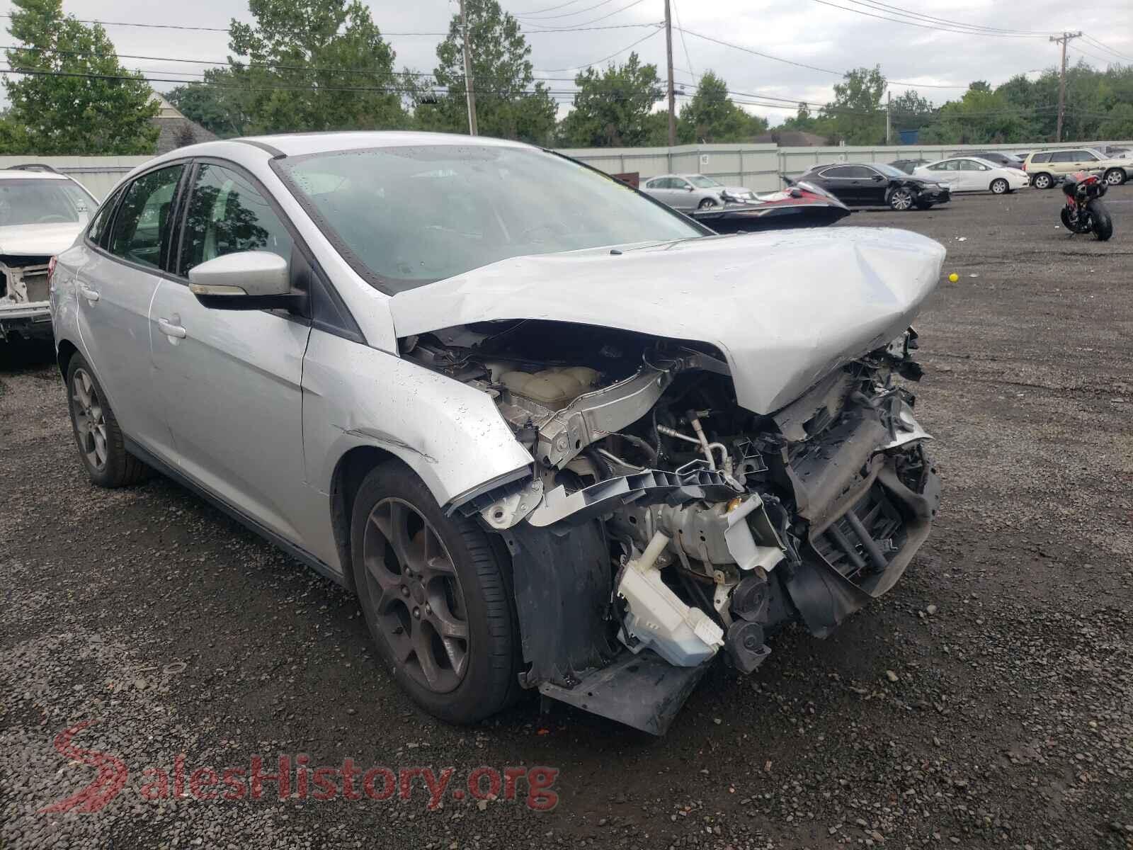 2013 FORD FOCUS — VIN 1FADP3F21DL330182