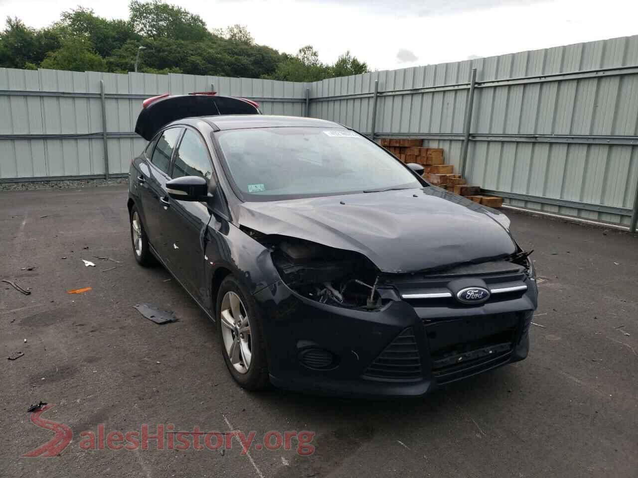2014 FORD FOCUS — VIN 1FADP3F24EL141284
