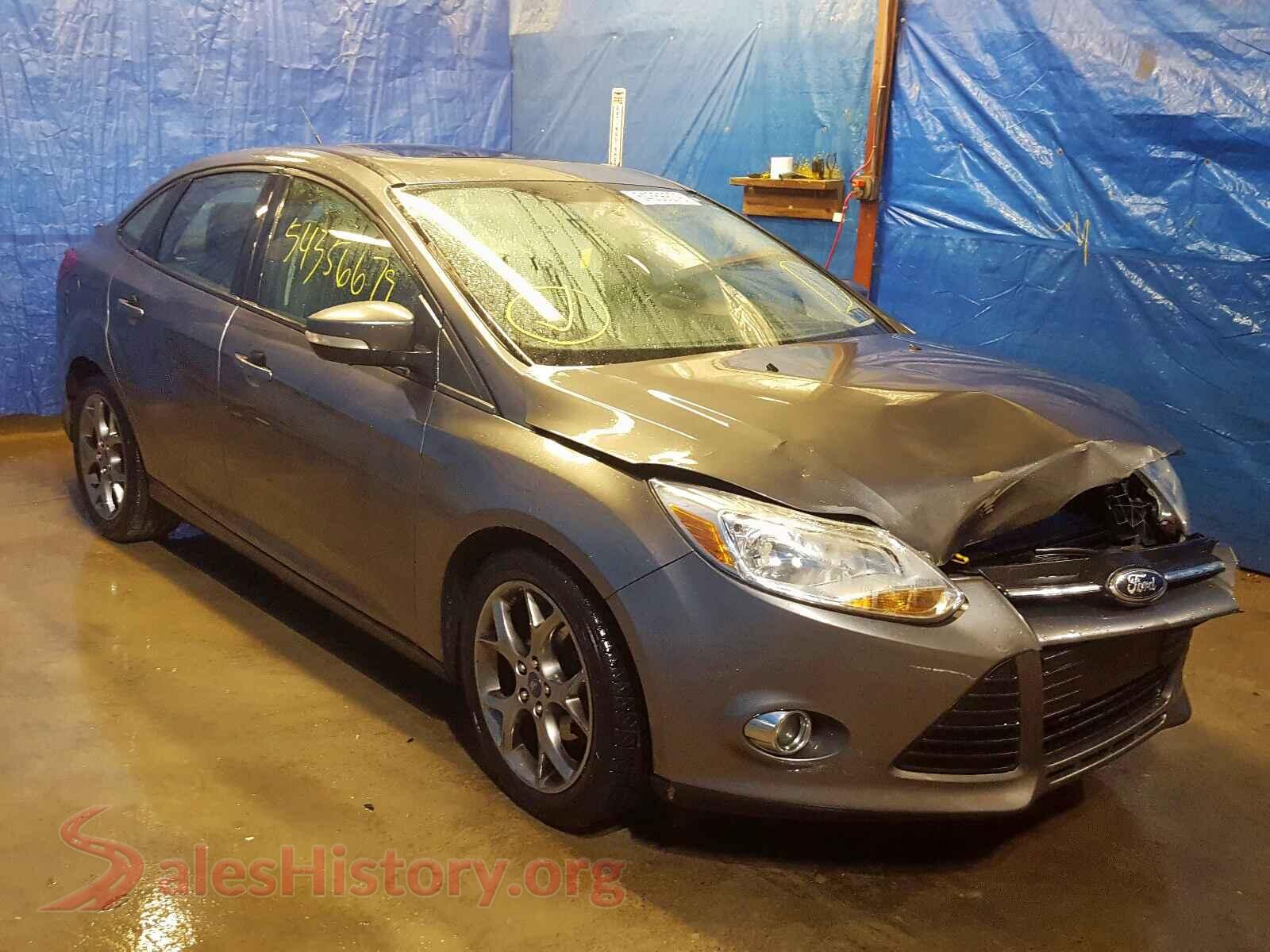 2013 FORD FOCUS SE — VIN 1FADP3F25DL182411