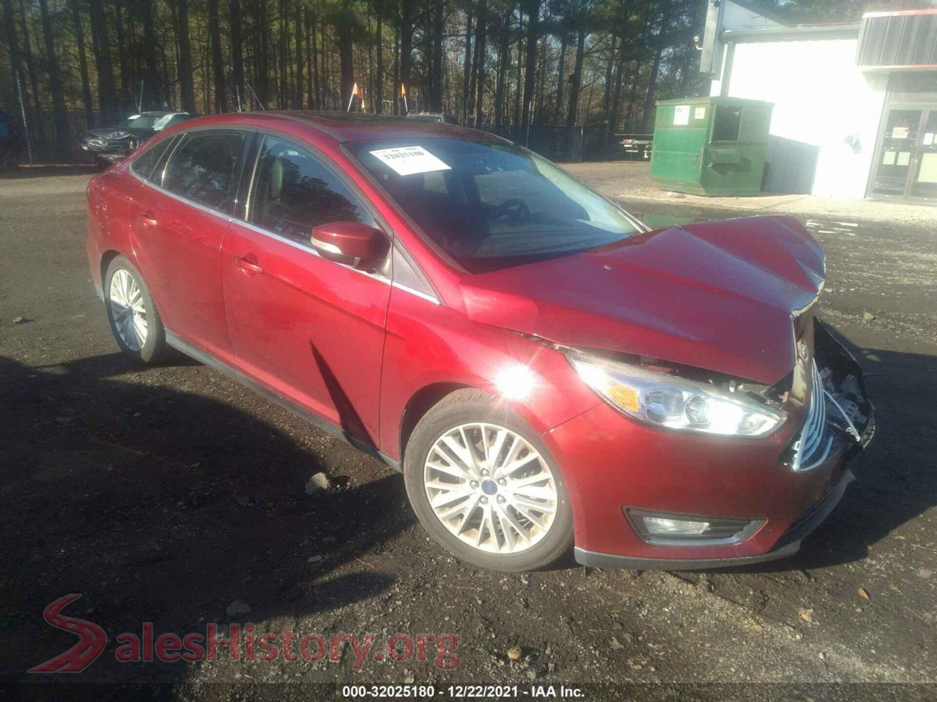 2015 FORD FOCUS — VIN 1FADP3J22FL277857