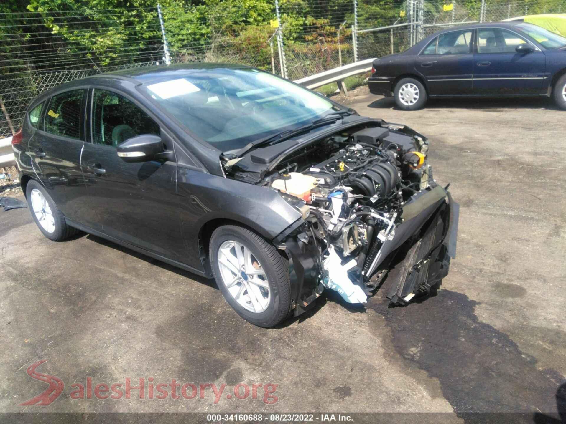 2016 FORD FOCUS — VIN 1FADP3K24GL376096