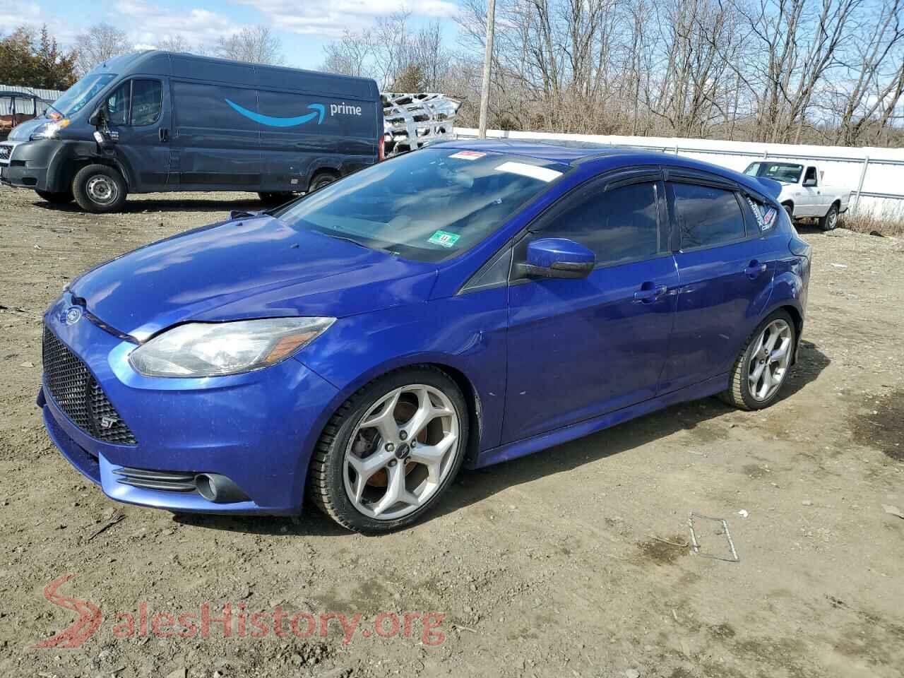 2013 FORD FOCUS — VIN 1FADP3L96DL240589