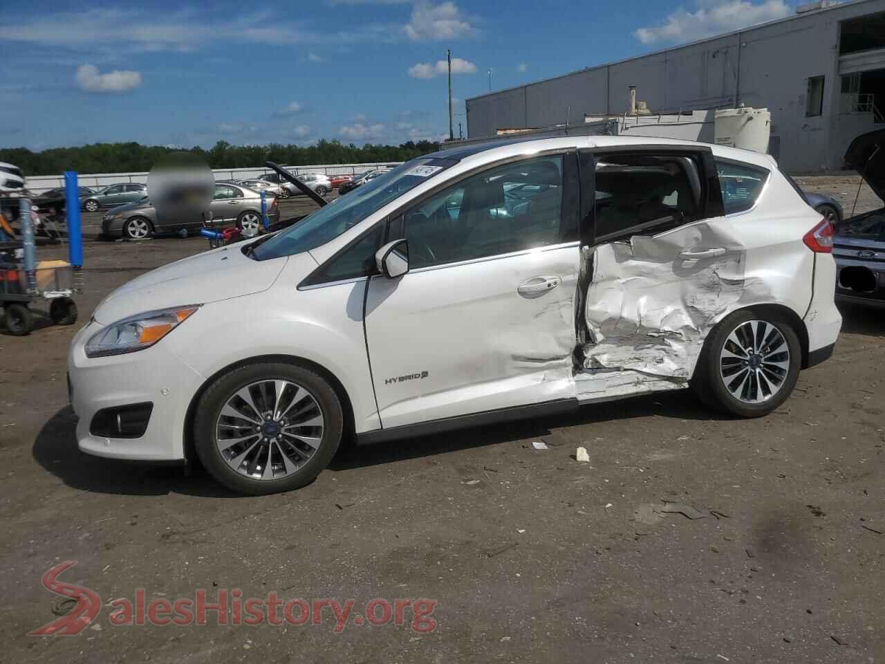2017 FORD CMAX — VIN 1FADP5DU2HL106957