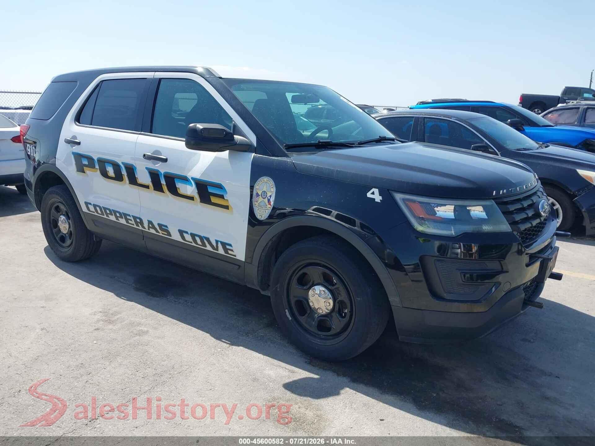 2018 FORD POLICE INTERCEPTOR UTILITY — VIN 1FM5K8AT1JGA57903