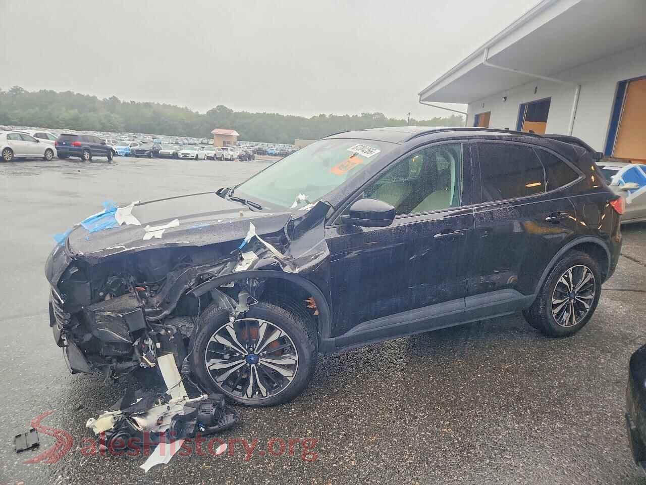 2021 FORD ESCAPE — VIN 1FMCU0BZ7MUA23508