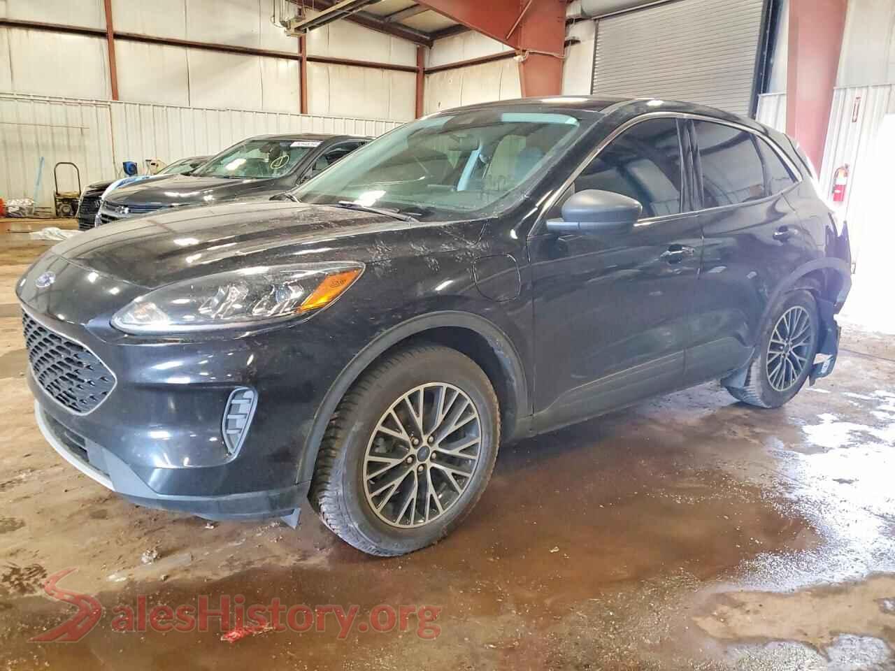 2022 FORD ESCAPE — VIN 1FMCU0EZ4NUA49836