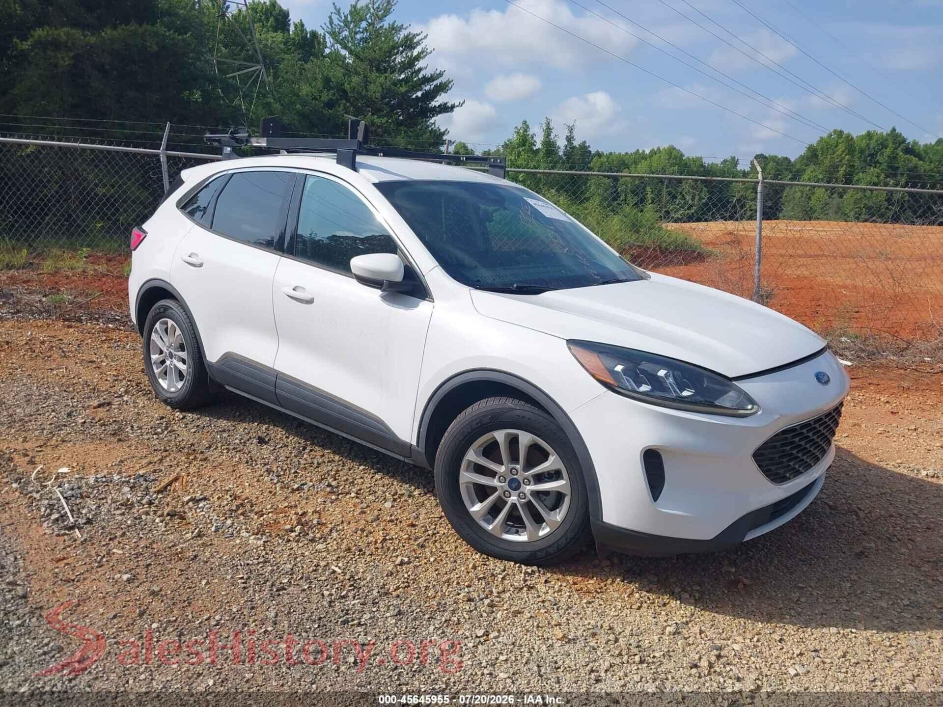 2020 FORD ESCAPE — VIN 1FMCU0G69LUB74024