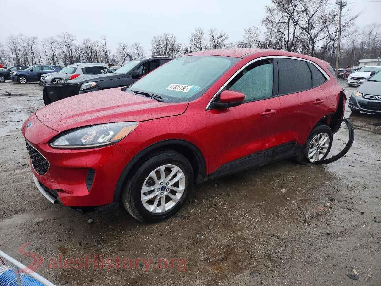 2020 FORD ESCAPE — VIN 1FMCU0G6XLUC09427