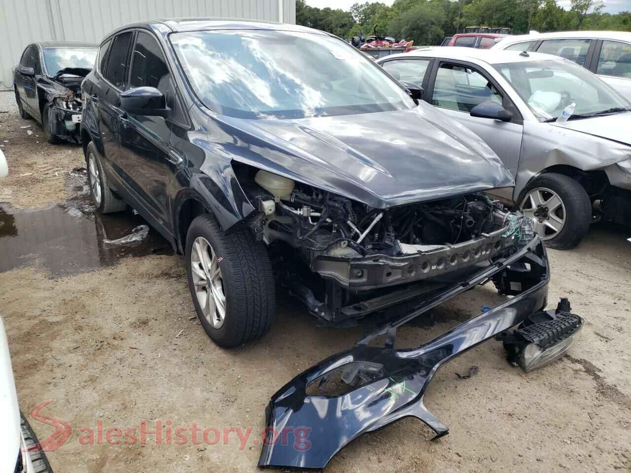 2017 FORD ESCAPE — VIN 1FMCU0GD5HUD24782