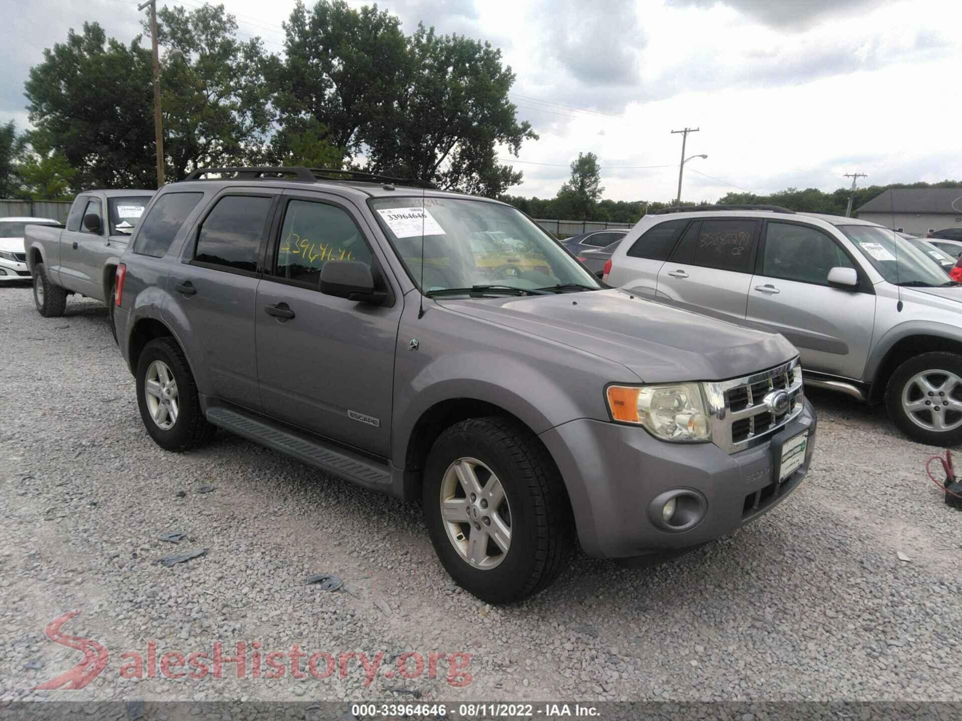 2008 FORD ESCAPE — VIN 1FMCU59H88KC44692