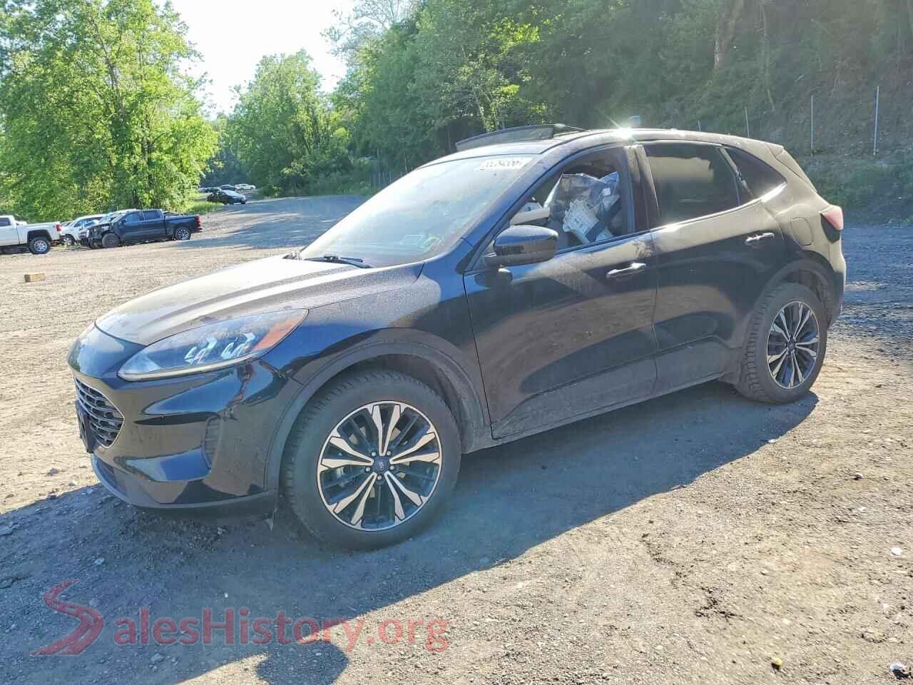2021 FORD ESCAPE — VIN 1FMCU9BZ1MUA34606