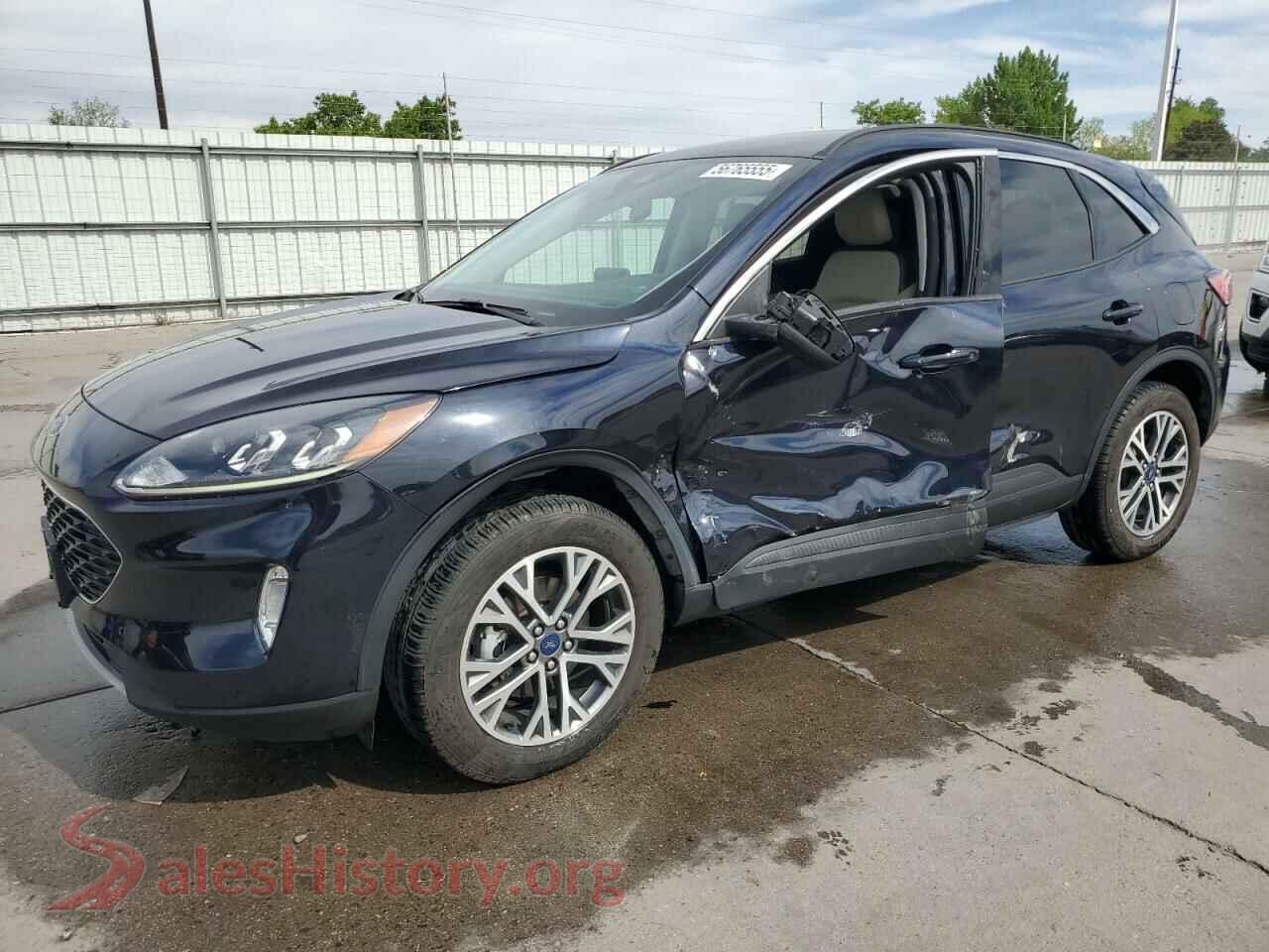2021 FORD ESCAPE — VIN 1FMCU9CZ6MUA38732