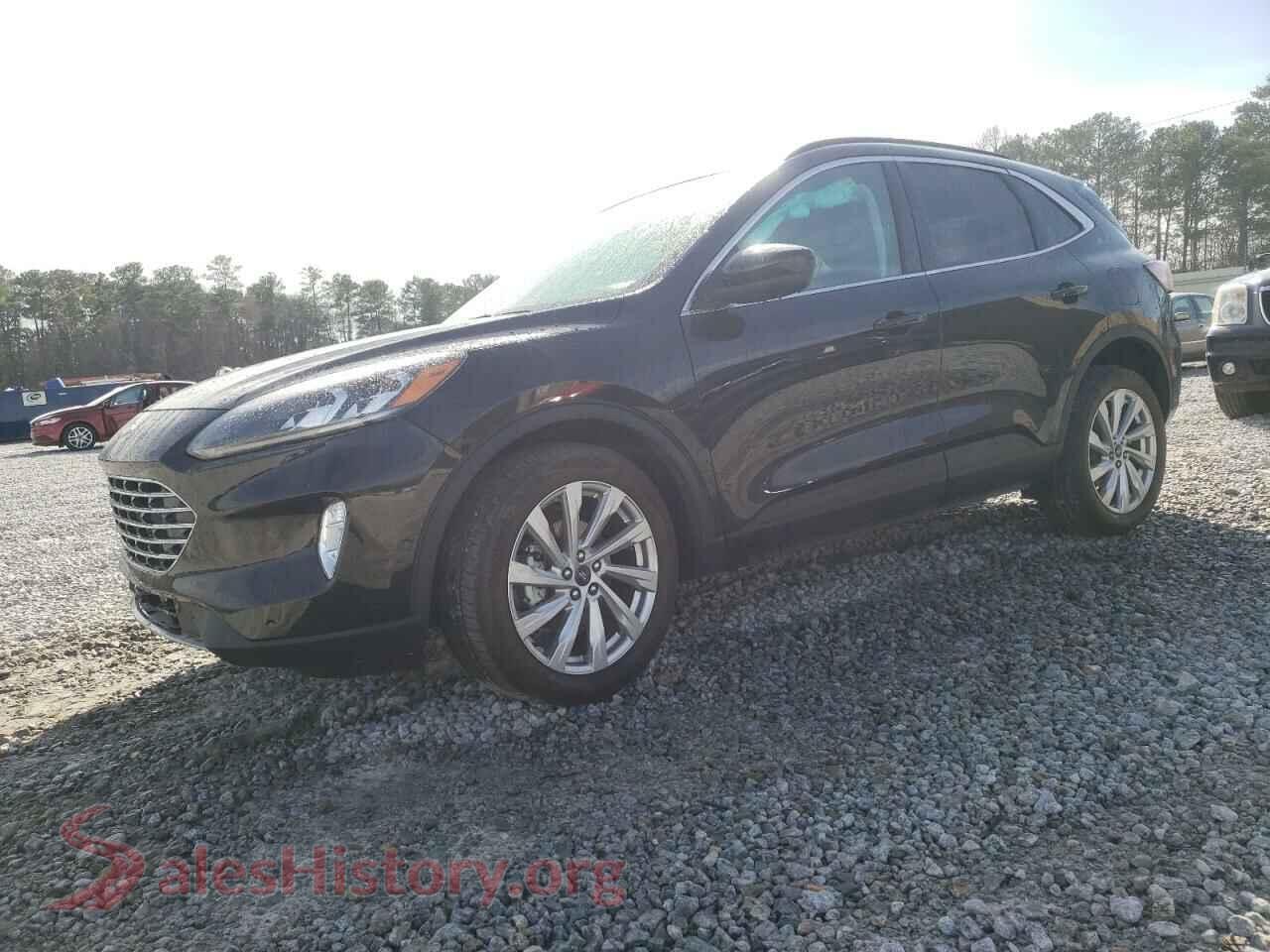 2022 FORD ESCAPE — VIN 1FMCU9DZ2NUA98958