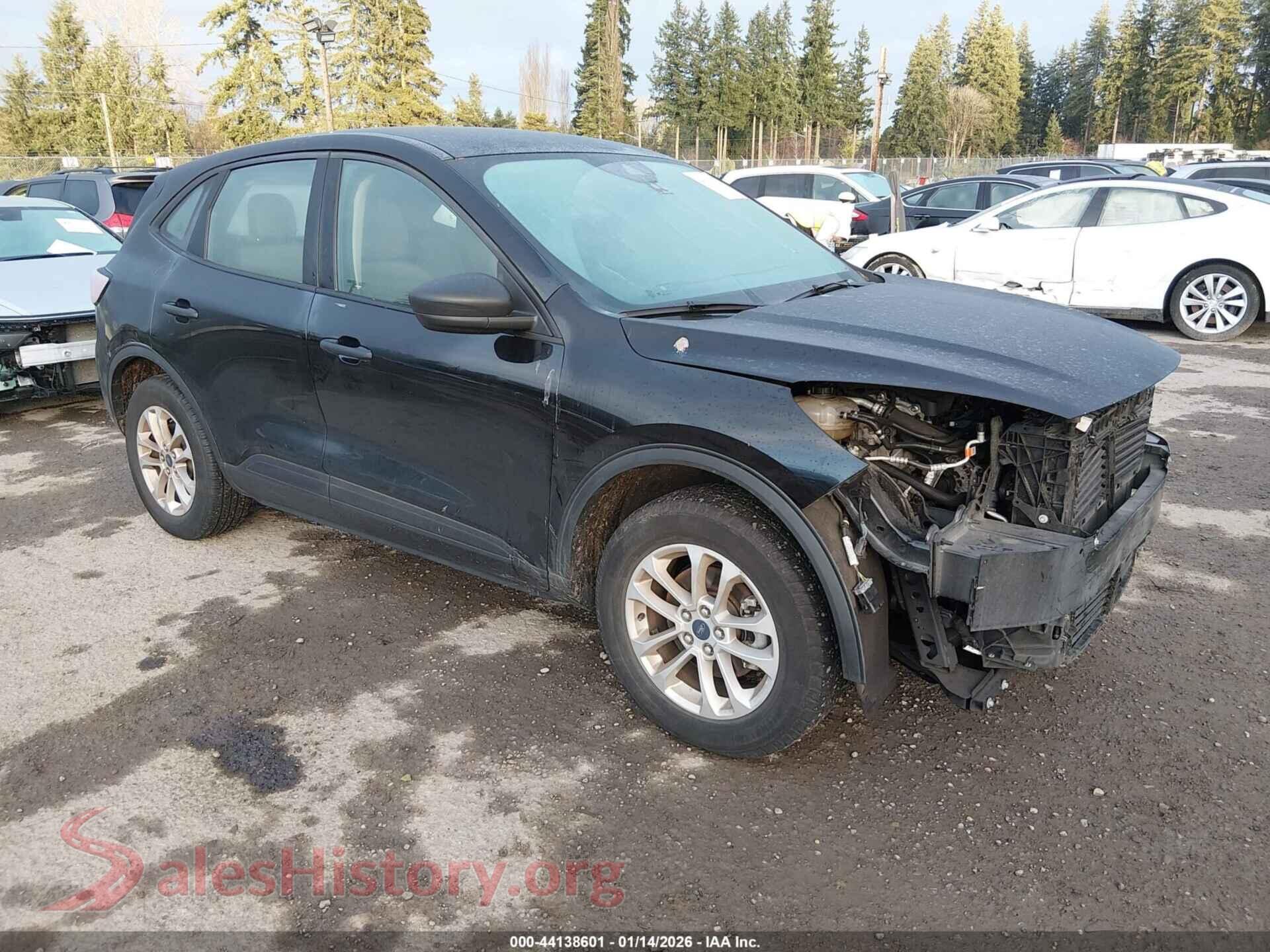 2020 FORD ESCAPE — VIN 1FMCU9F62LUB71388
