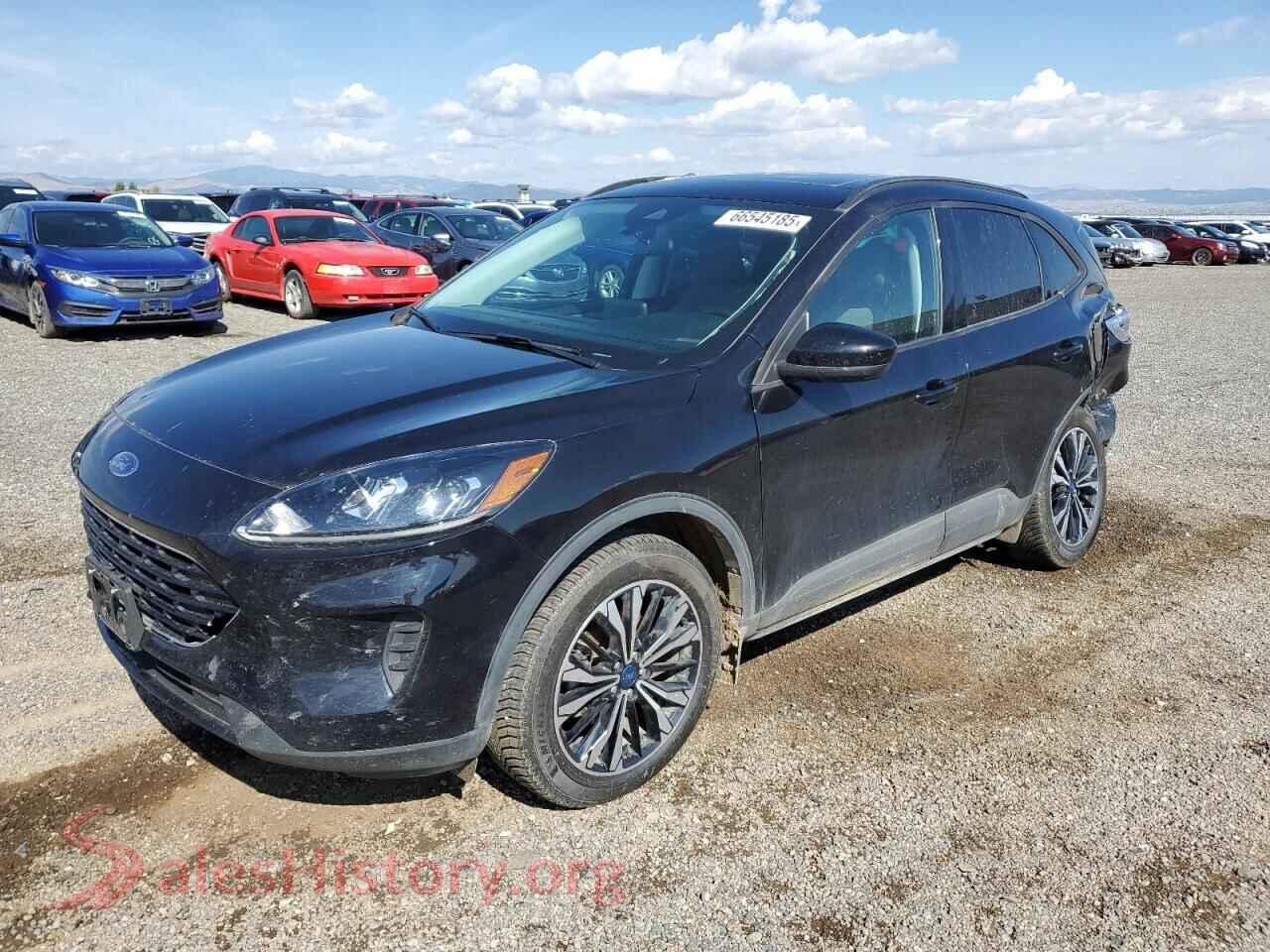 2022 FORD ESCAPE — VIN 1FMCU9G65NUA51988