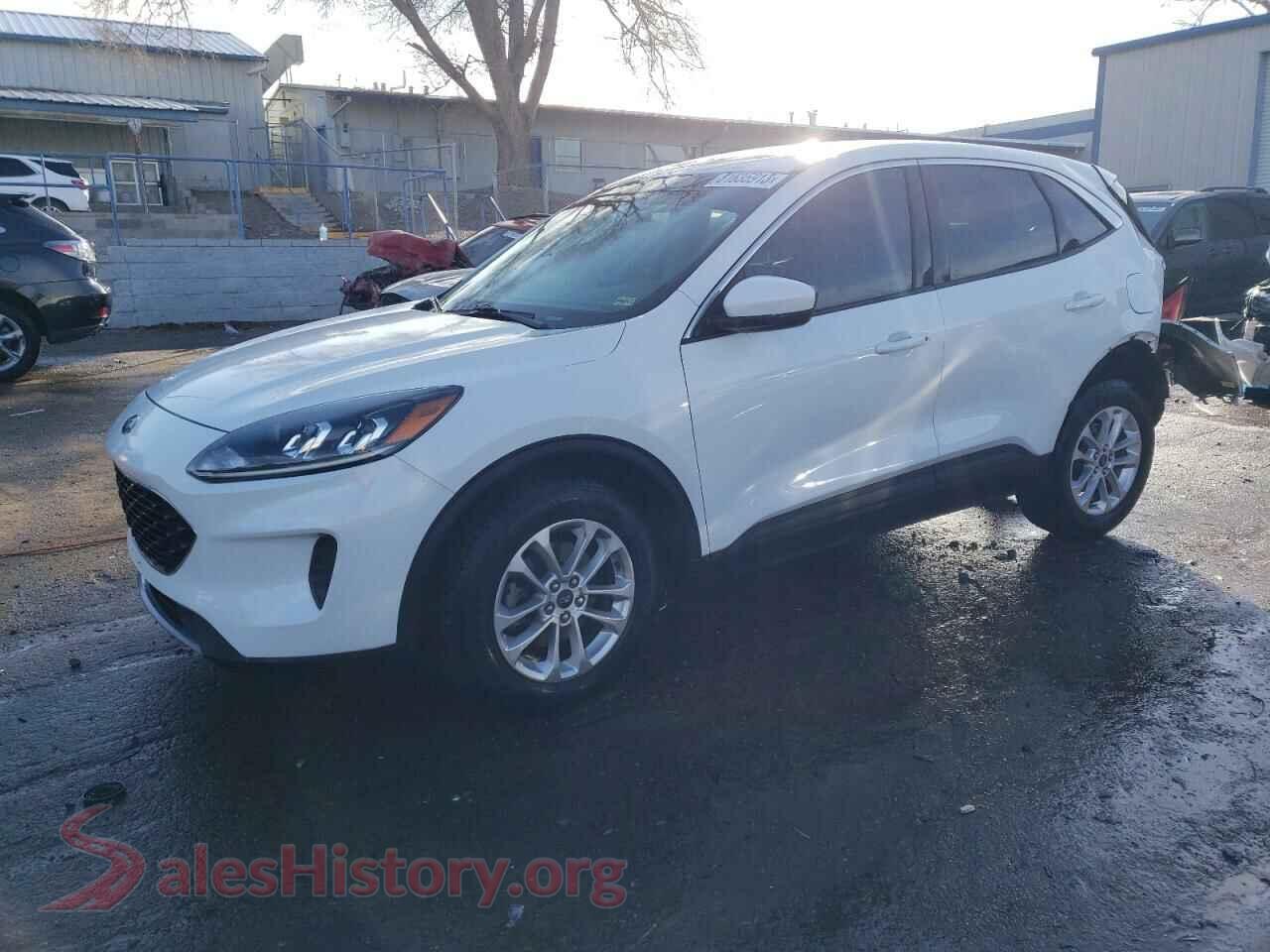 2020 FORD ESCAPE — VIN 1FMCU9G6XLUC23980