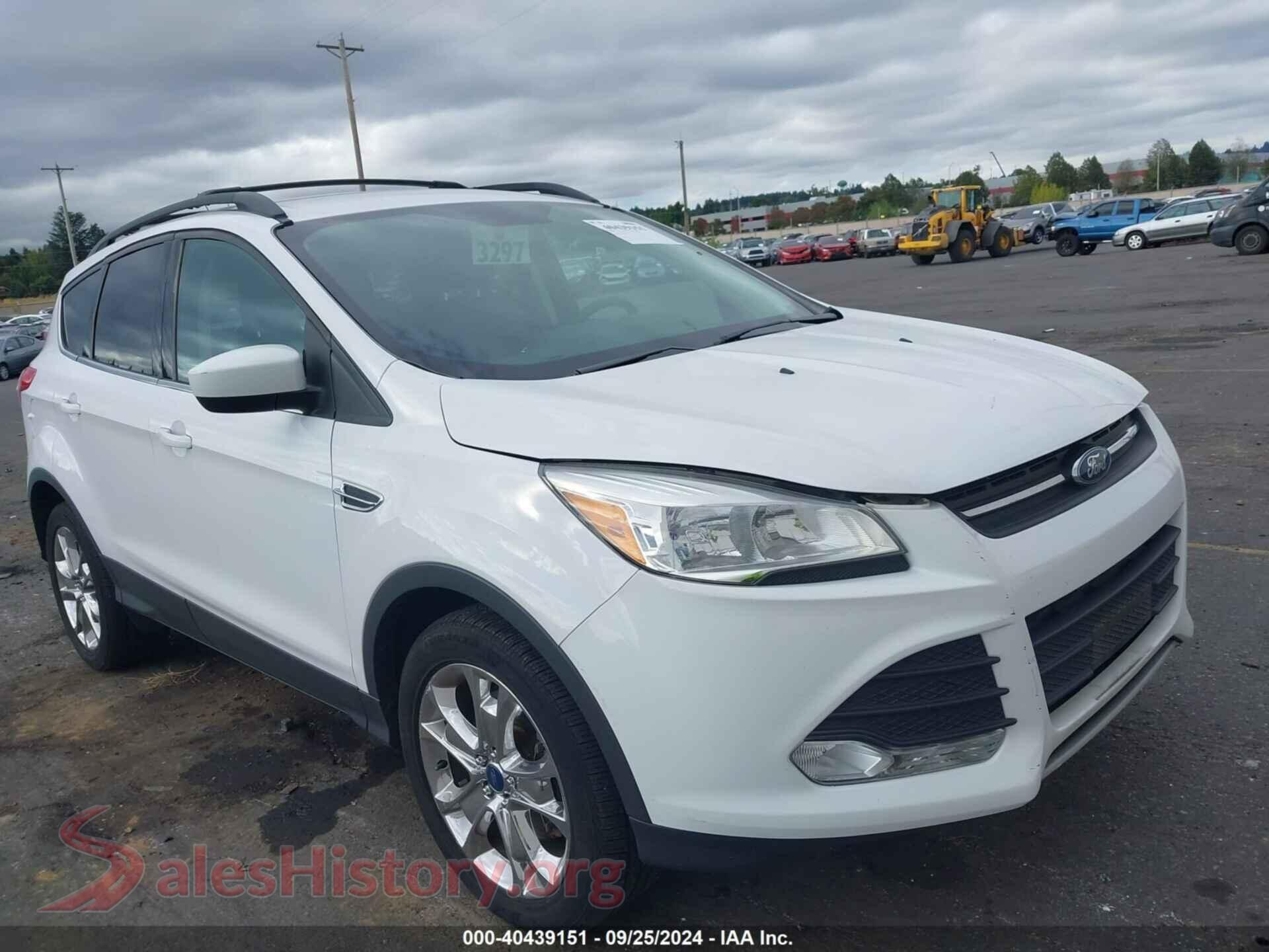 2016 FORD ESCAPE — VIN 1FMCU9G92GUB96094