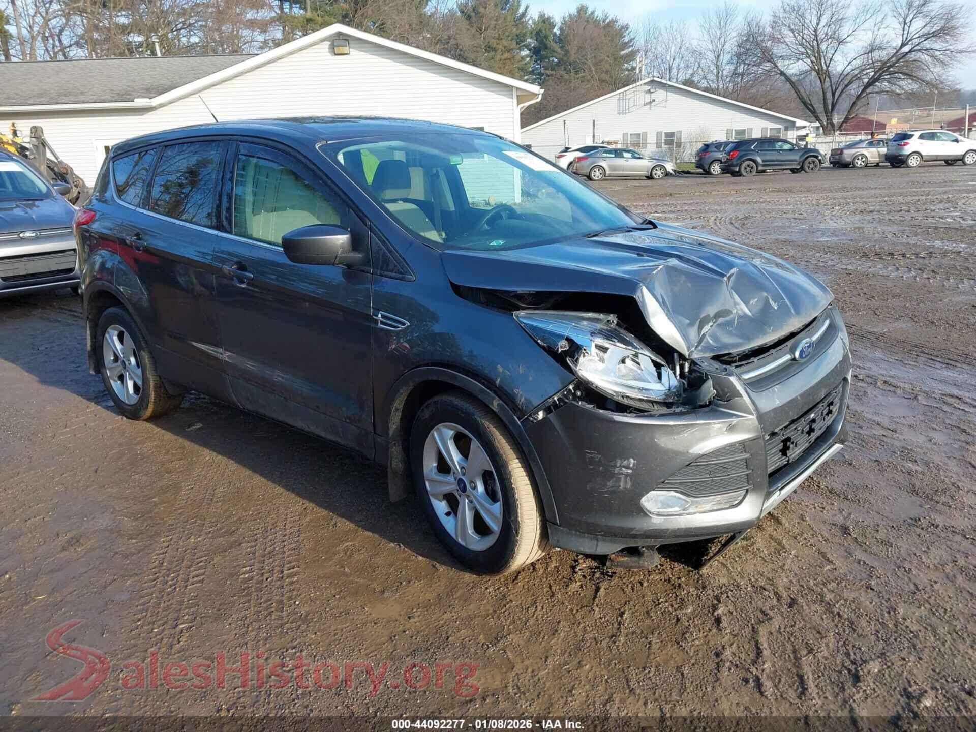 2016 FORD ESCAPE — VIN 1FMCU9G9XGUB92620