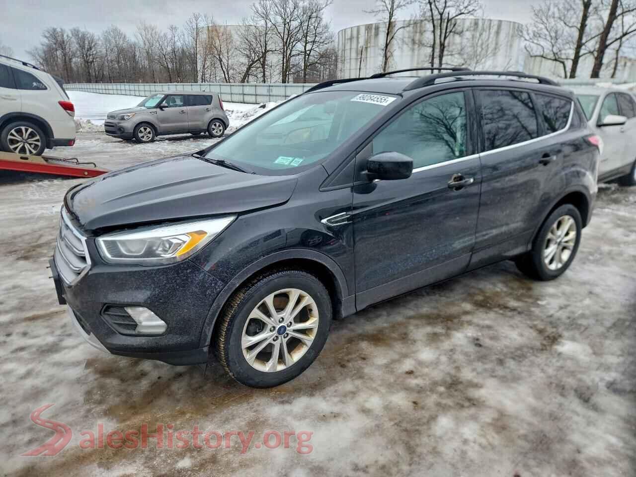 2017 FORD ESCAPE — VIN 1FMCU9G9XHUD33008