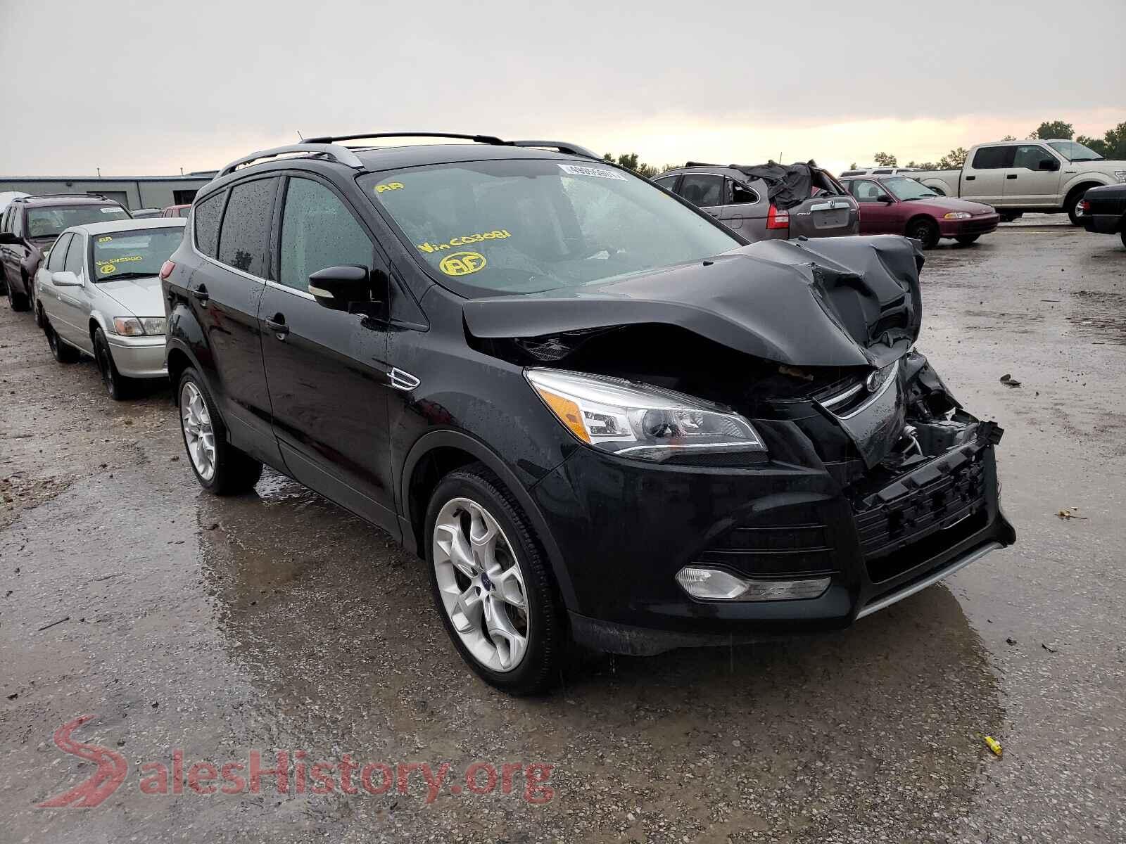 2013 FORD ESCAPE — VIN 1FMCU9J92DUC03081