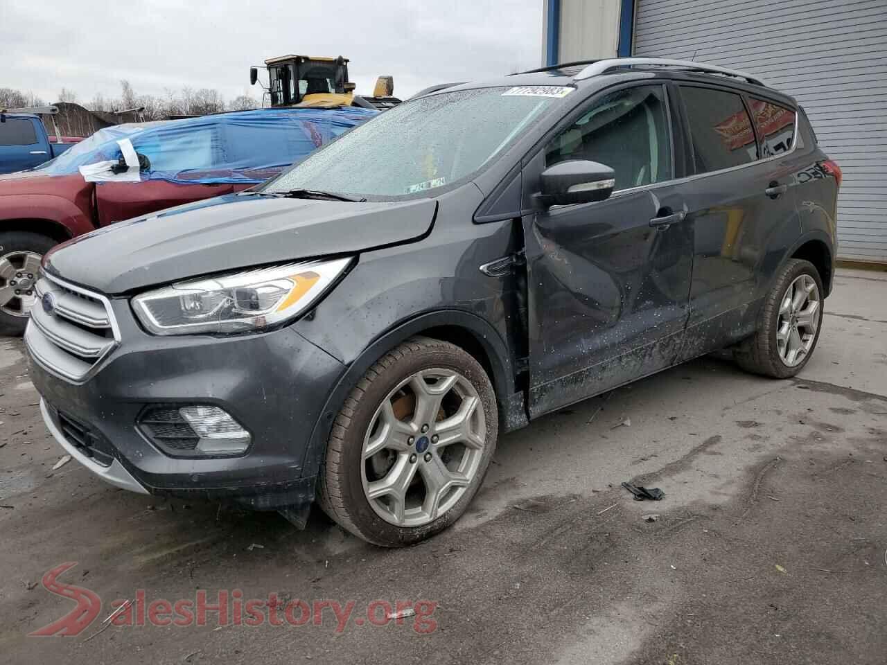 2019 FORD ESCAPE — VIN 1FMCU9J95KUB92719