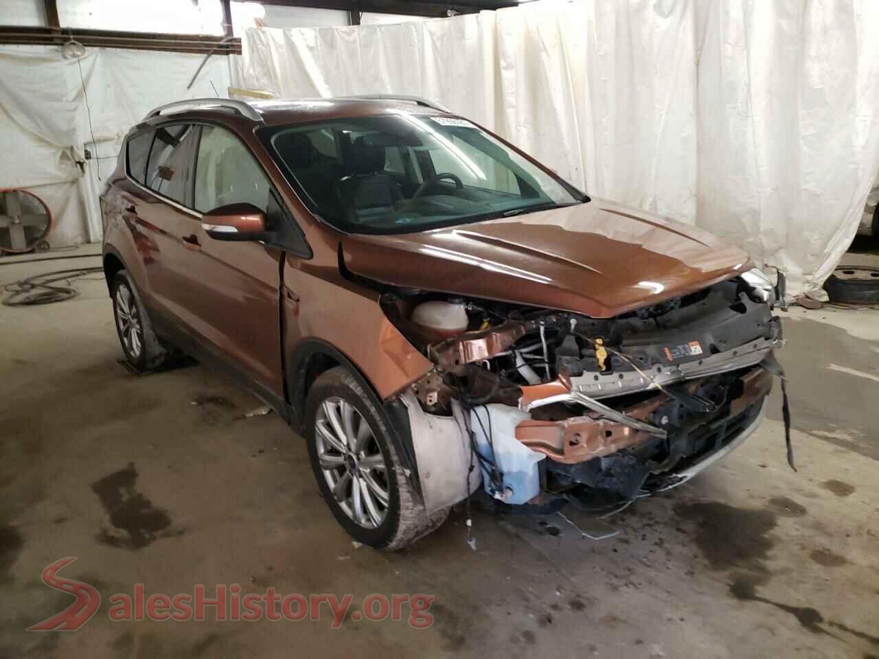2017 FORD ESCAPE — VIN 1FMCU9J98HUD71989