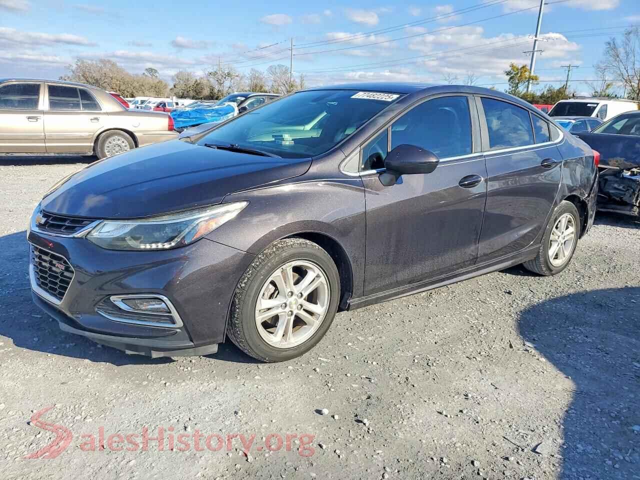 2017 CHEVROLET CRUZE — VIN 1G1BE5SM1H7139797