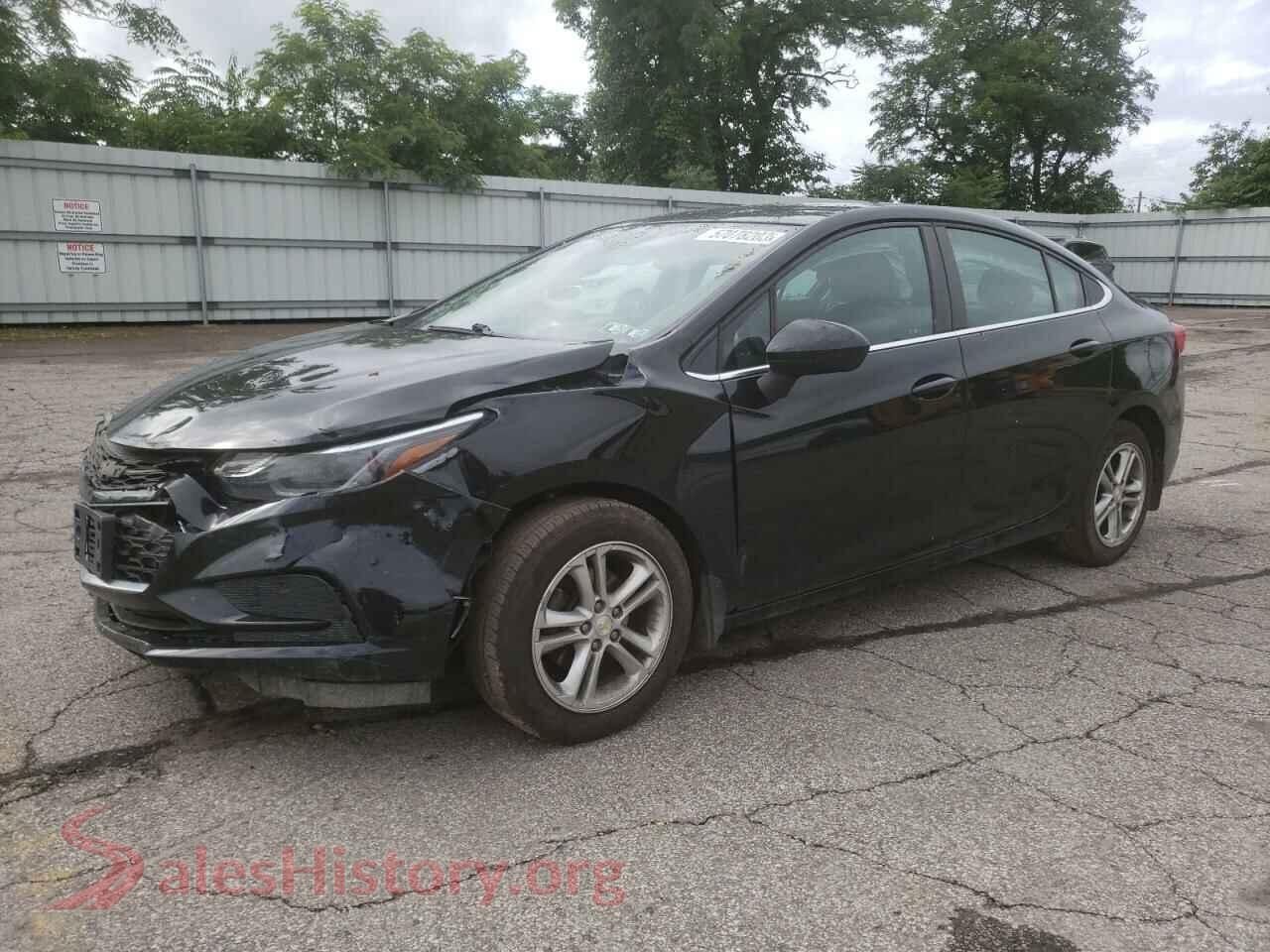 2018 CHEVROLET CRUZE — VIN 1G1BE5SM4J7105245