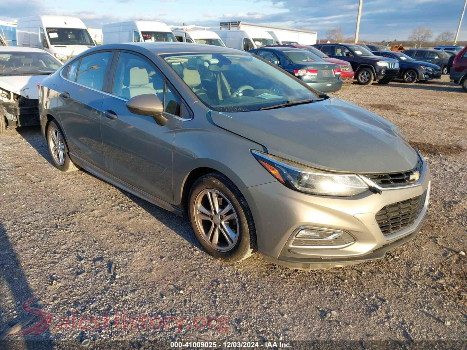 2017 CHEVROLET CRUZE — VIN 1G1BE5SM5H7142783