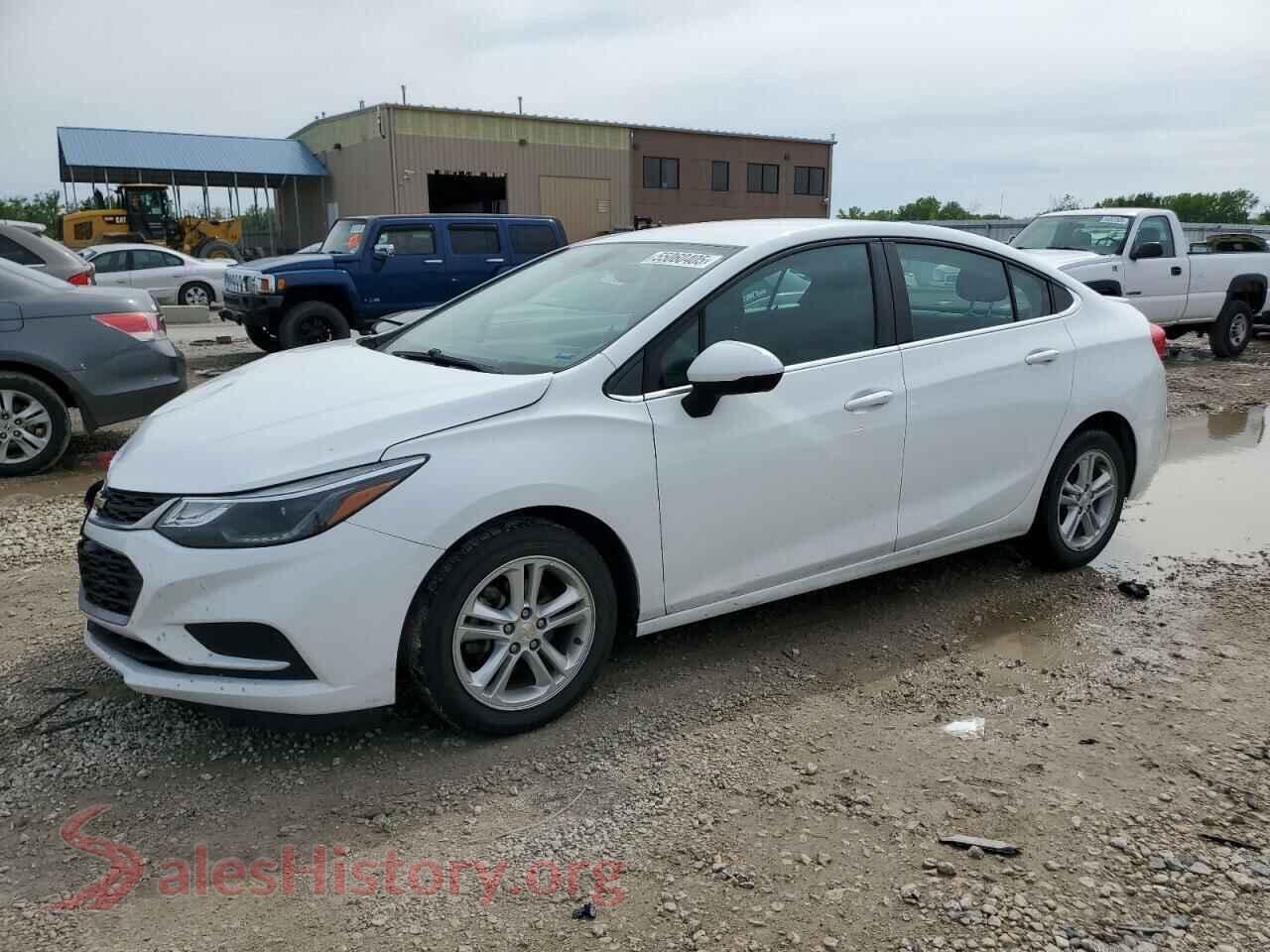 2017 CHEVROLET CRUZE — VIN 1G1BE5SM7H7218052