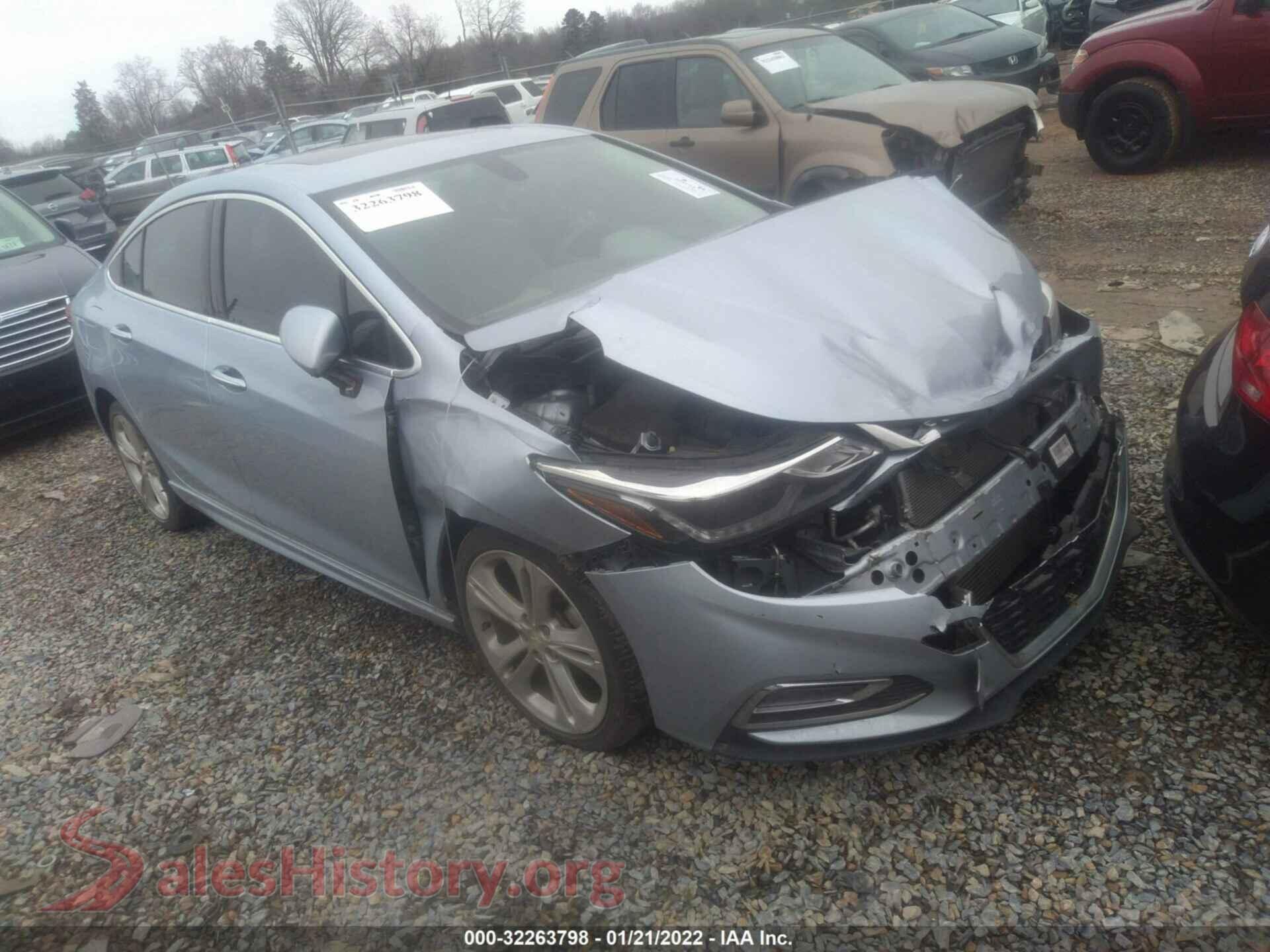 2018 CHEVROLET CRUZE — VIN 1G1BF5SMXJ7120734