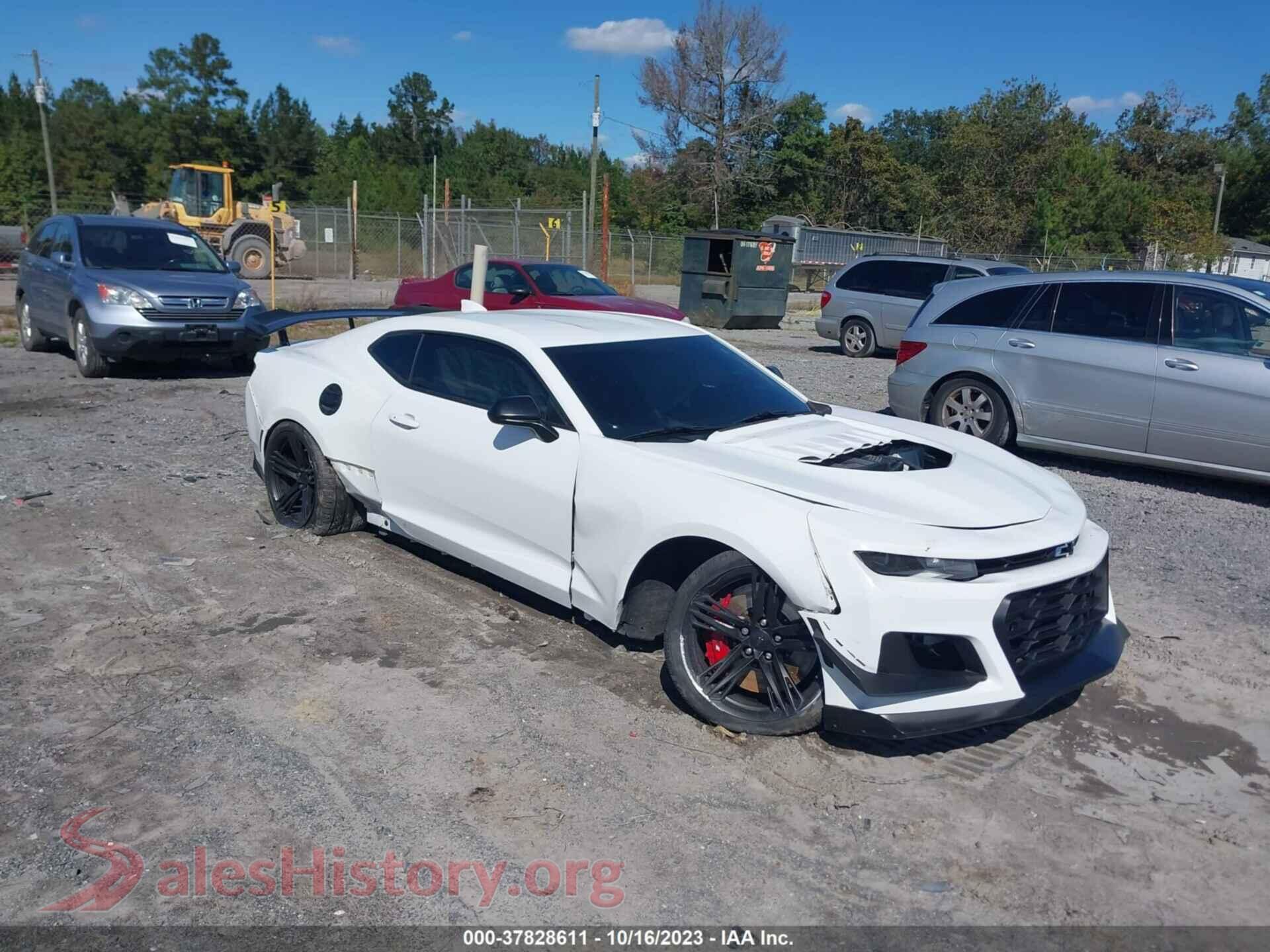 2018 CHEVROLET CAMARO — VIN 1G1FJ1R60J0166291