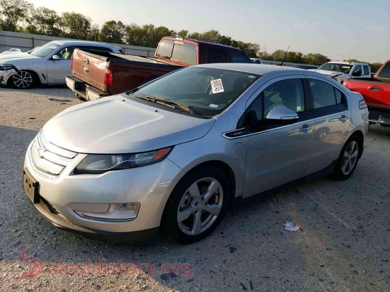 2013 CHEVROLET VOLT — VIN 1G1RB6E45DU143002