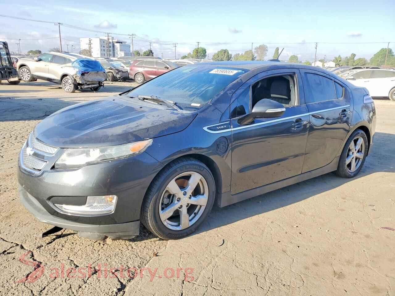 2015 CHEVROLET VOLT — VIN 1G1RC6E48FU140577