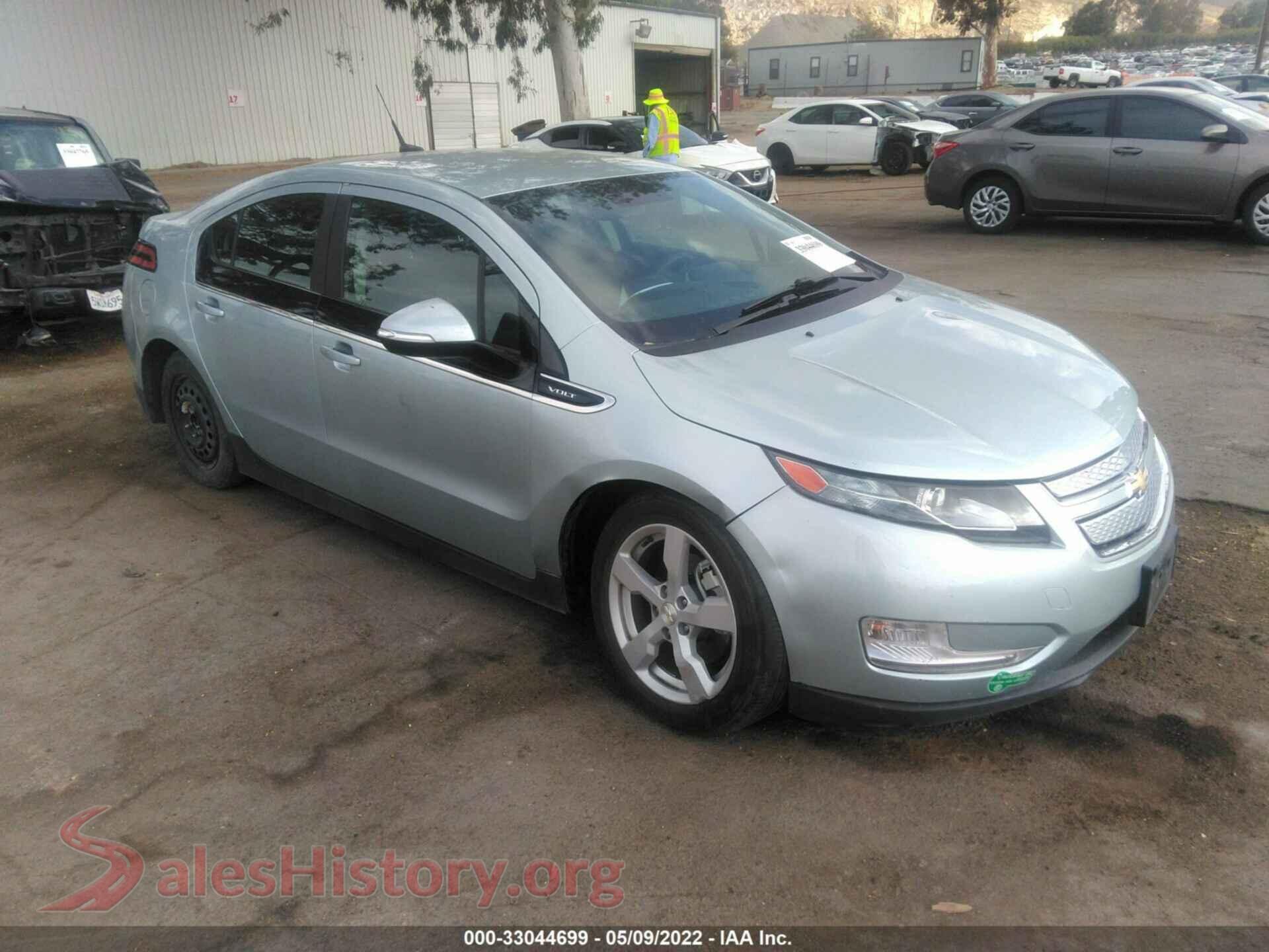 2013 CHEVROLET VOLT — VIN 1G1RG6E4XDU141988