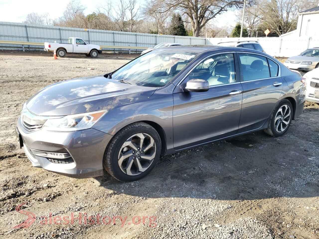 2017 HONDA ACCORD — VIN 1HGCR2F88HA190259