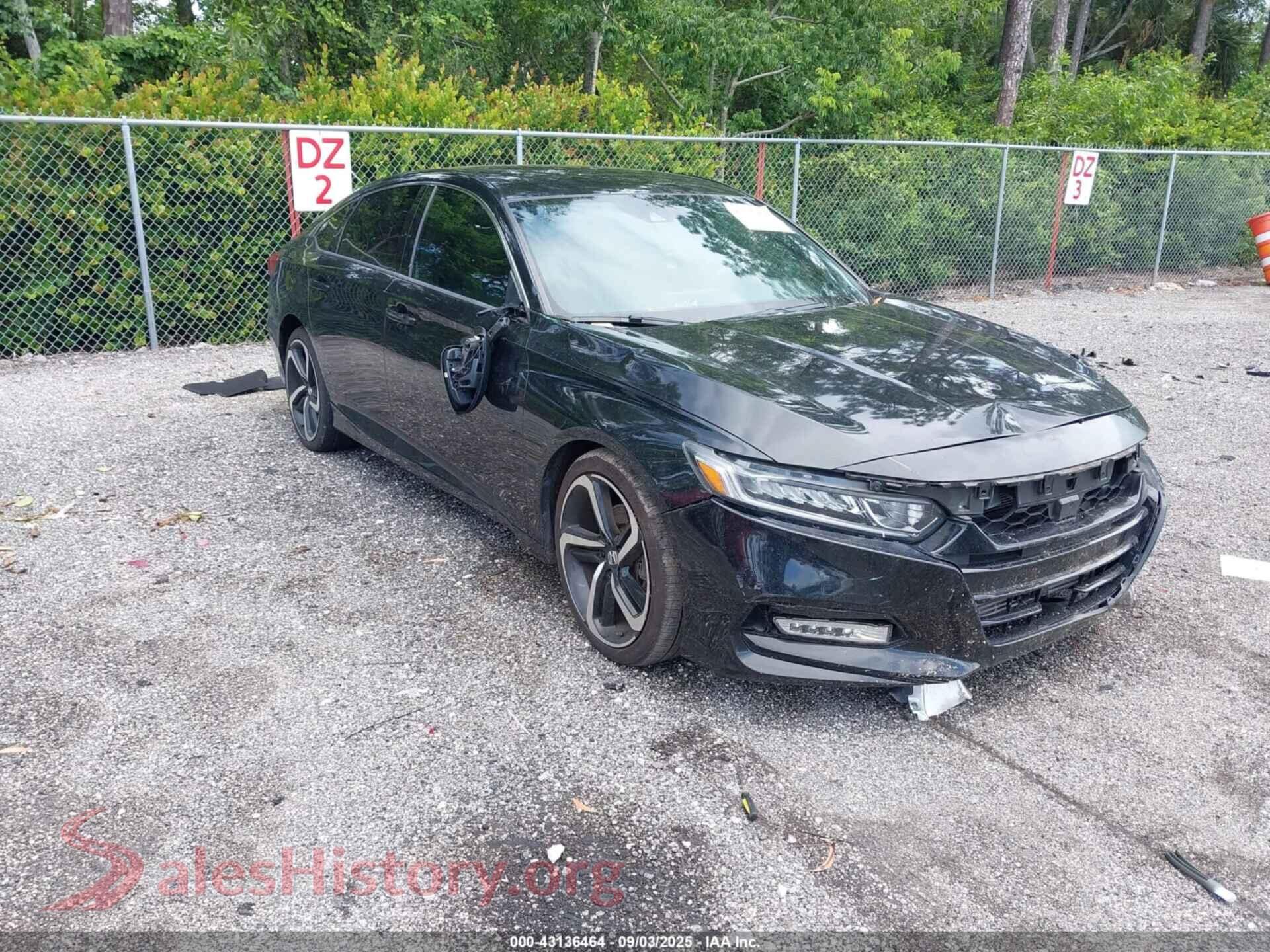 2018 HONDA ACCORD — VIN 1HGCV1F3XJA172345
