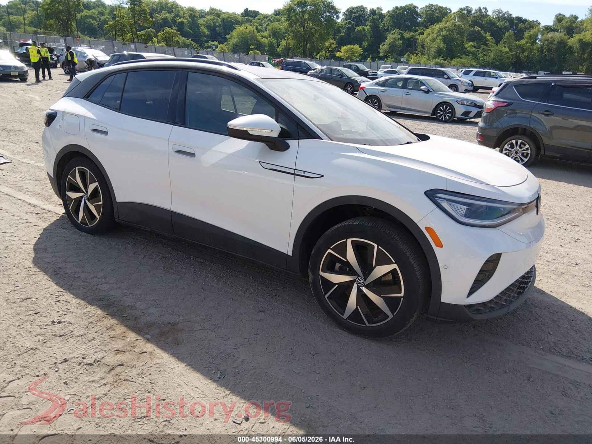 2023 VOLKSWAGEN ID.4 — VIN 1V25MPE8XPC028476