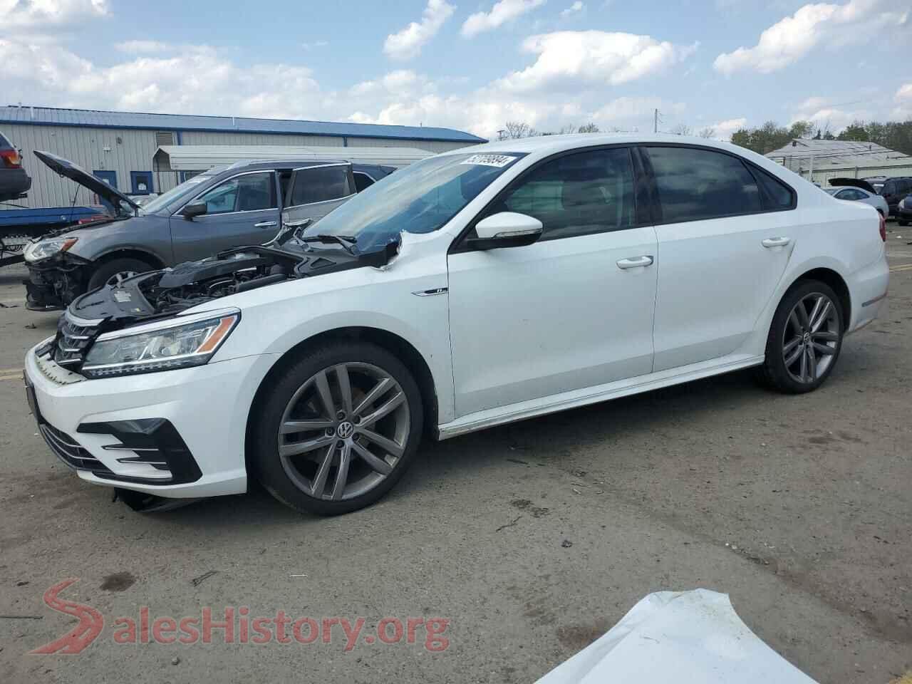 2018 VOLKSWAGEN PASSAT — VIN 1VWAA7A31JC035050