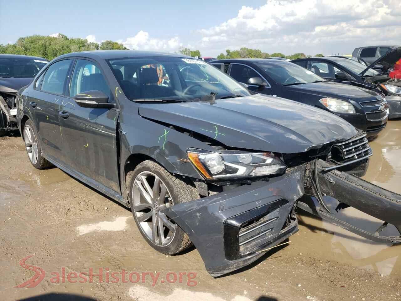 2018 VOLKSWAGEN PASSAT — VIN 1VWAA7A35JC002097