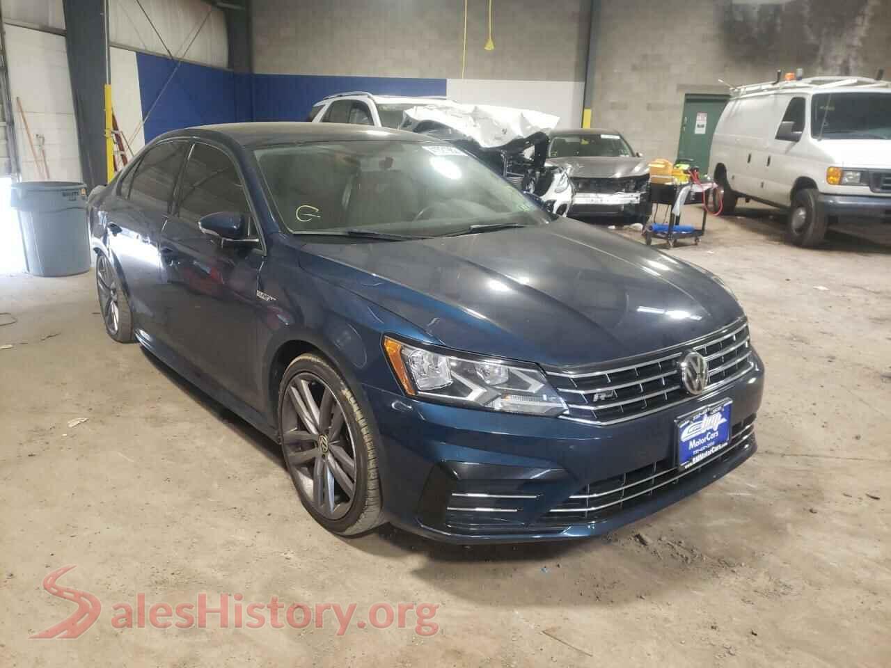 2018 VOLKSWAGEN PASSAT — VIN 1VWAA7A36JC034685