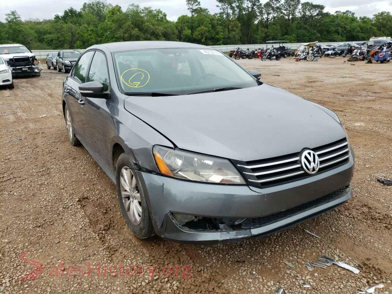 2013 VOLKSWAGEN PASSAT — VIN 1VWAP7A38DC082983