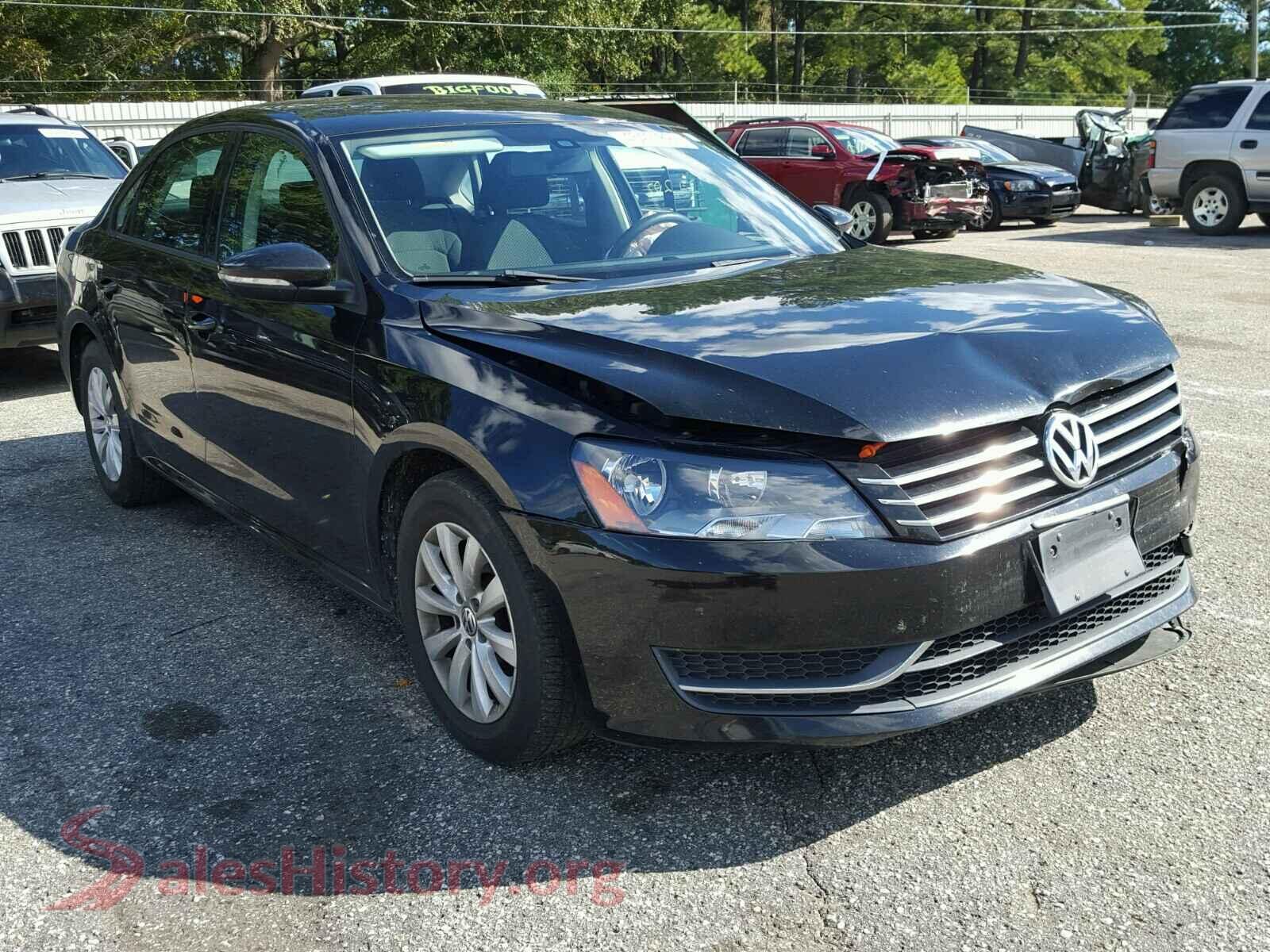 2012 VOLKSWAGEN PASSAT — VIN 1VWAP7A3XCC047733