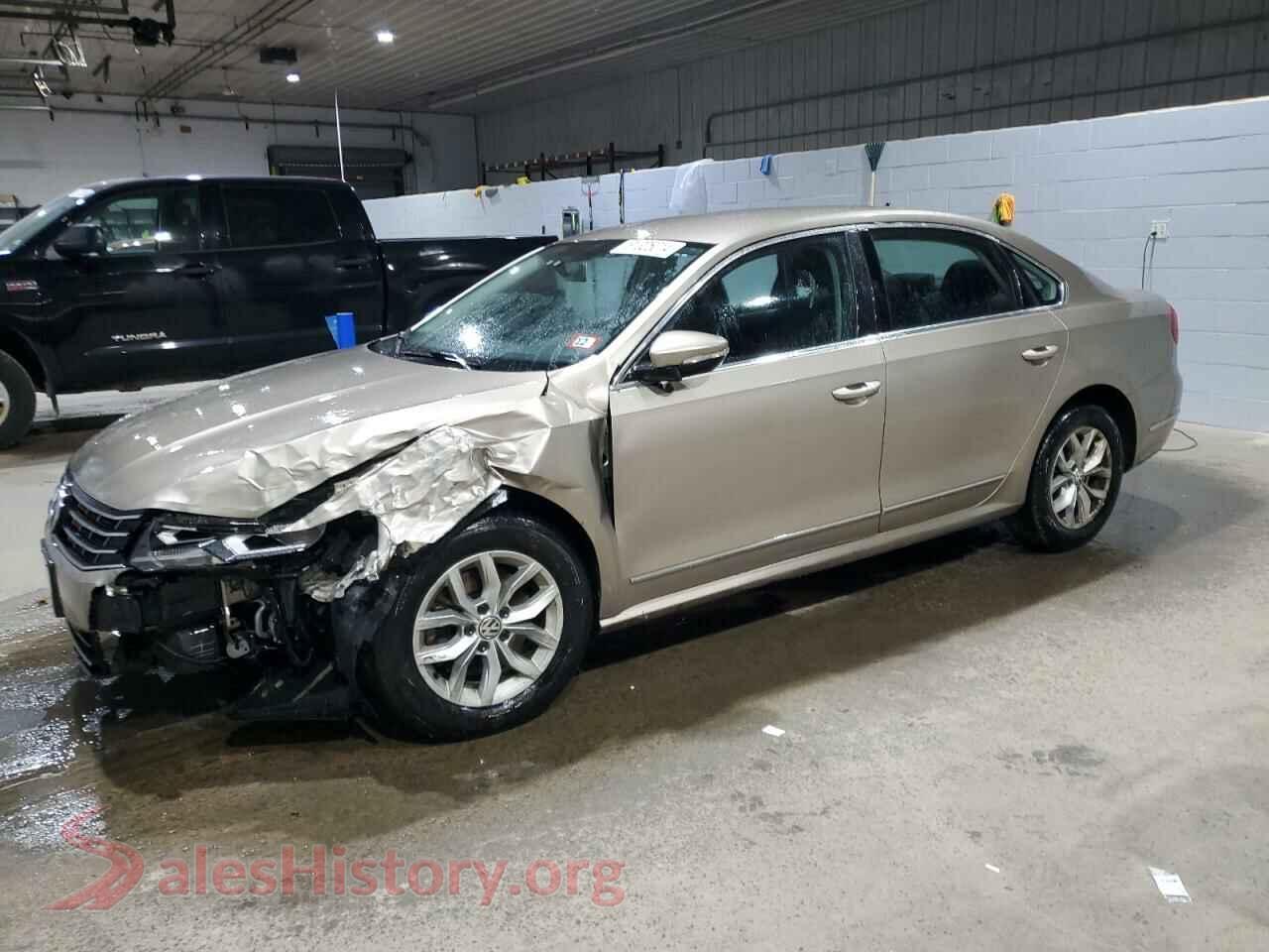 2016 VOLKSWAGEN PASSAT — VIN 1VWAT7A35GC061377