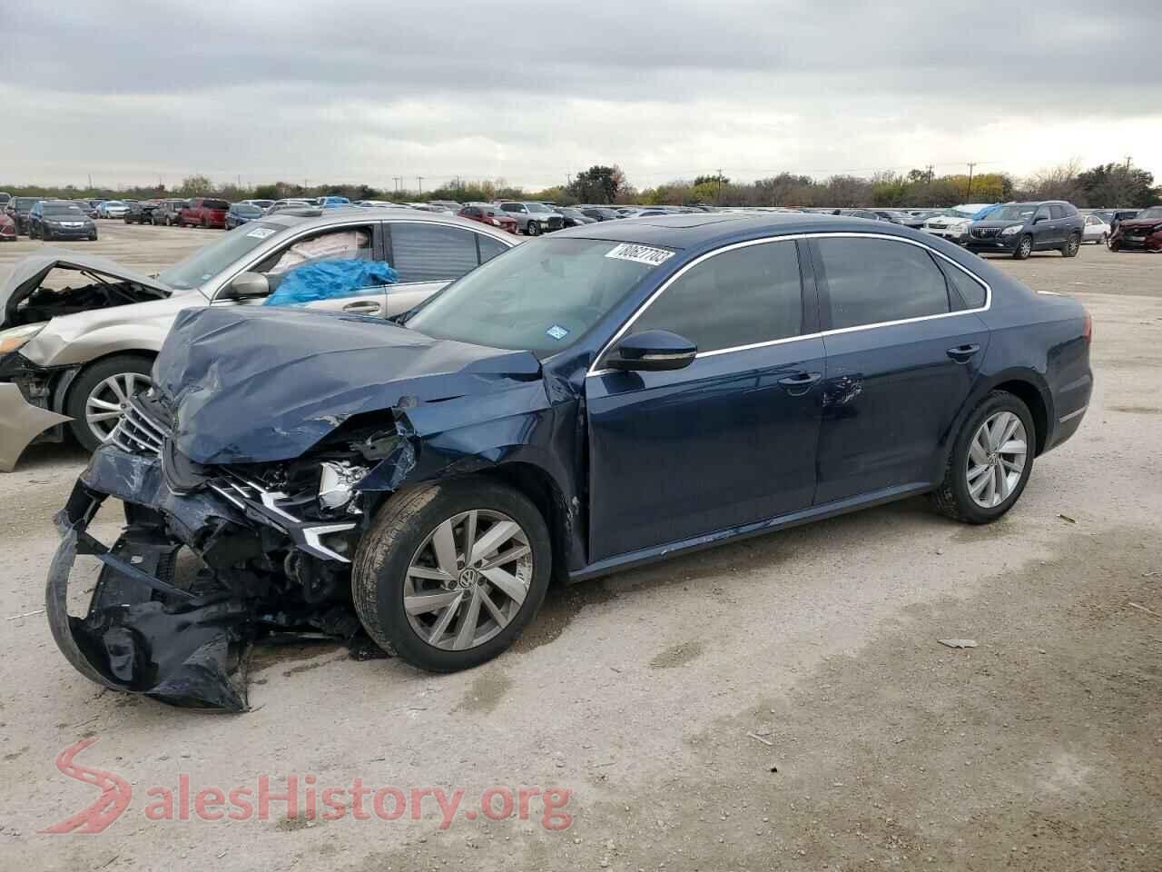 2018 VOLKSWAGEN PASSAT — VIN 1VWBA7A33JC028413