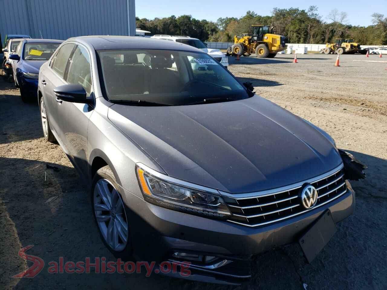 2018 VOLKSWAGEN PASSAT — VIN 1VWBA7A38JC001885